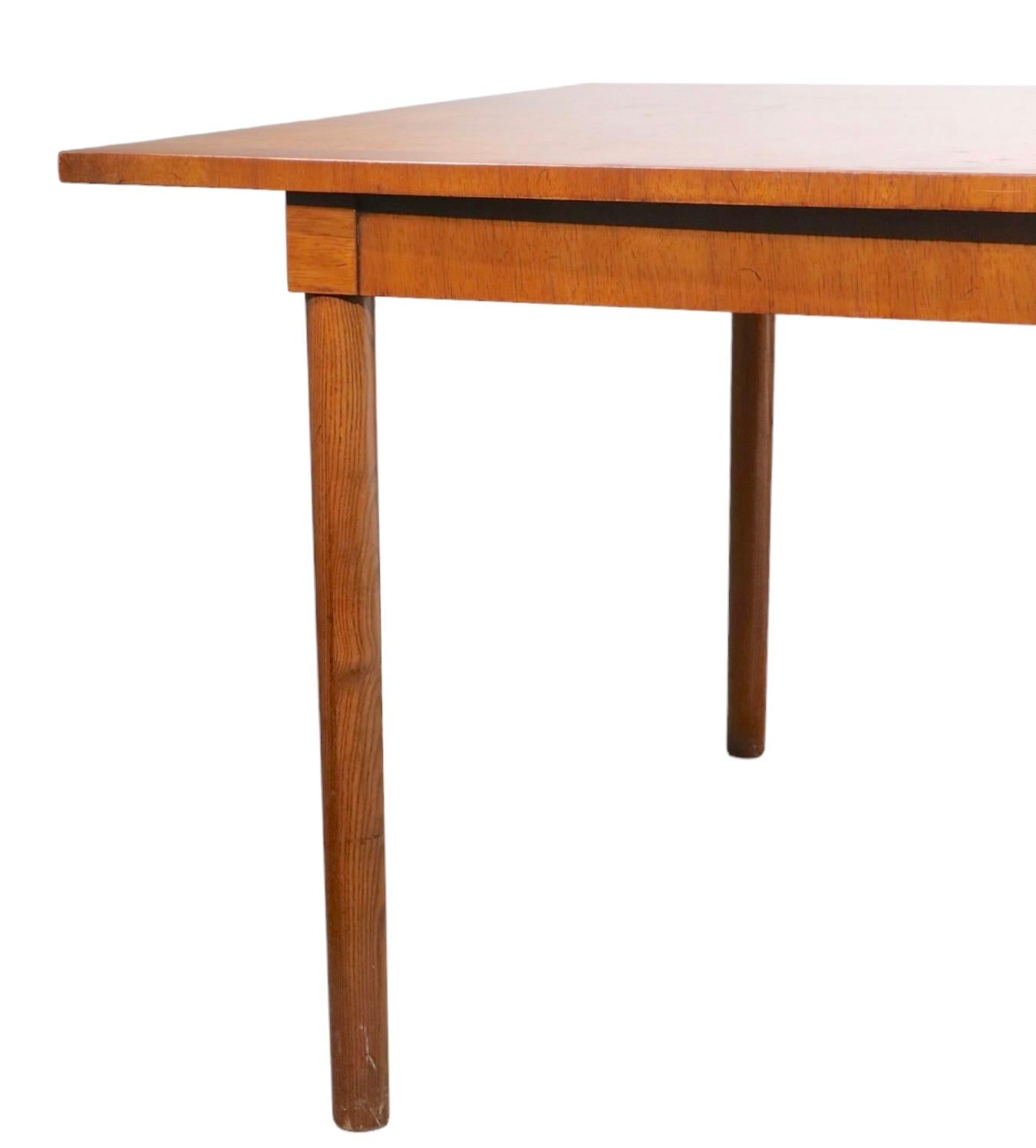 Extendable Burl and Mahogany Top Dining Table with Two Leaves Ca. 1950/1960's 9