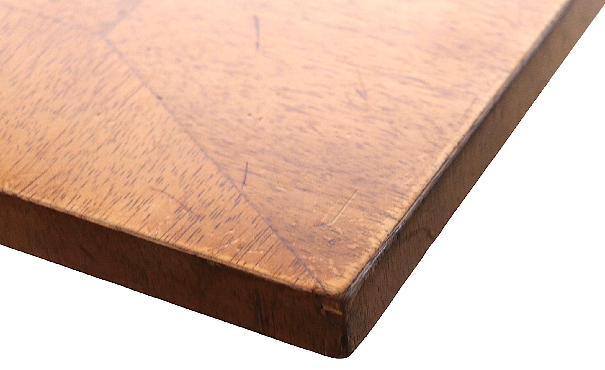 Mid-Century Modern Extendable Burl and Mahogany Top Dining Table with Two Leaves Ca. 1950/1960's