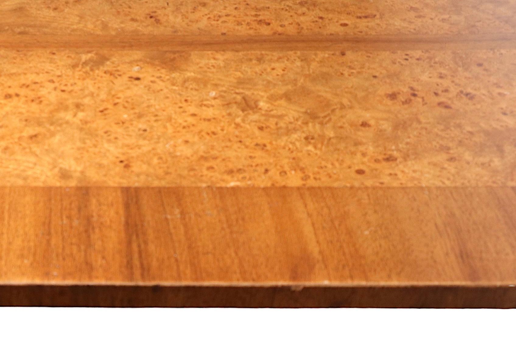 Veneer Extendable Burl and Mahogany Top Dining Table with Two Leaves Ca. 1950/1960's