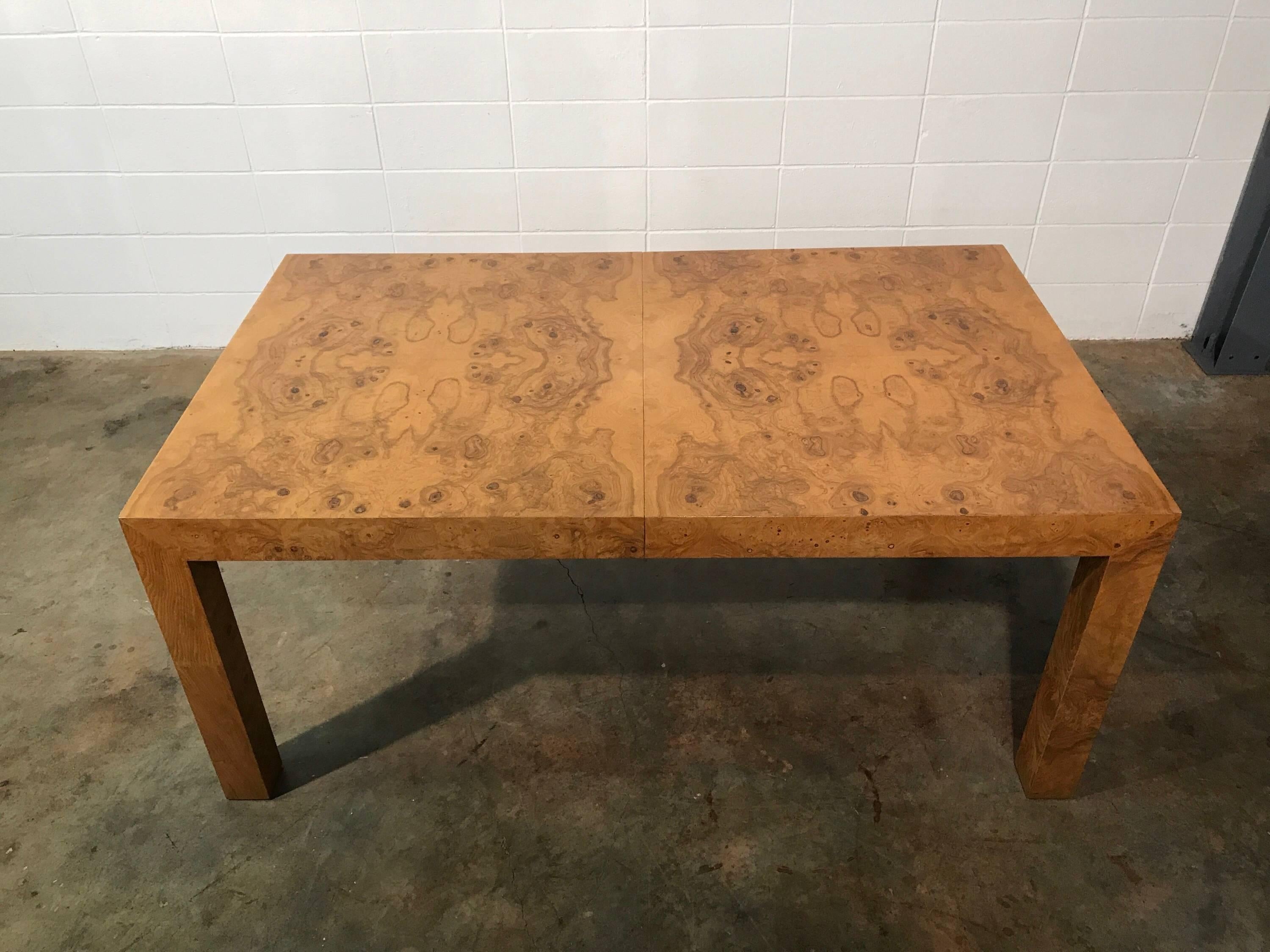 Extendable Burl Wood Dining Table Designed by Milo Baughman for Thayer Coggin In Good Condition In Marietta, GA