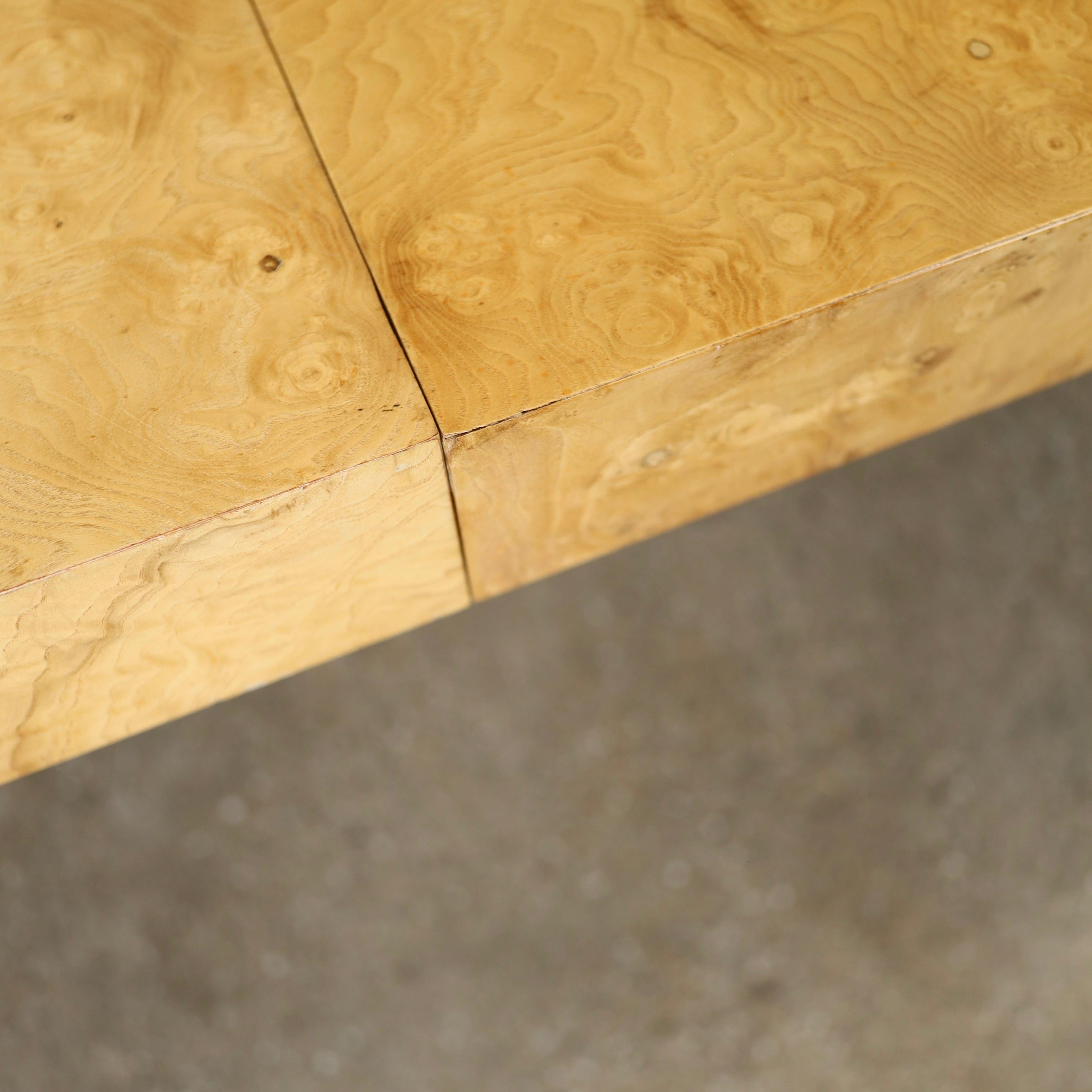 Table de salle à manger extensible en bois de bure en vente 4