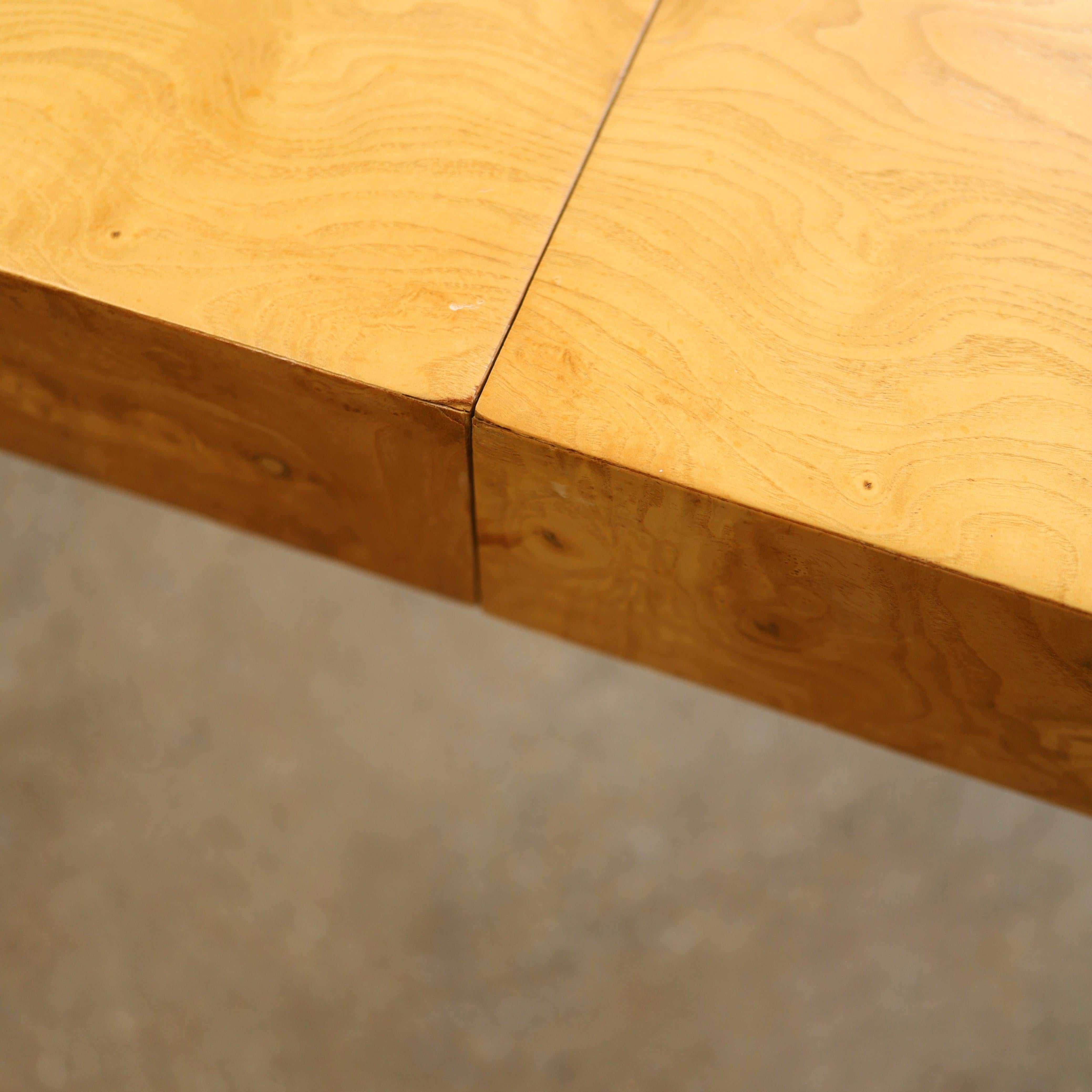 Table de salle à manger extensible en bois de bure en vente 6