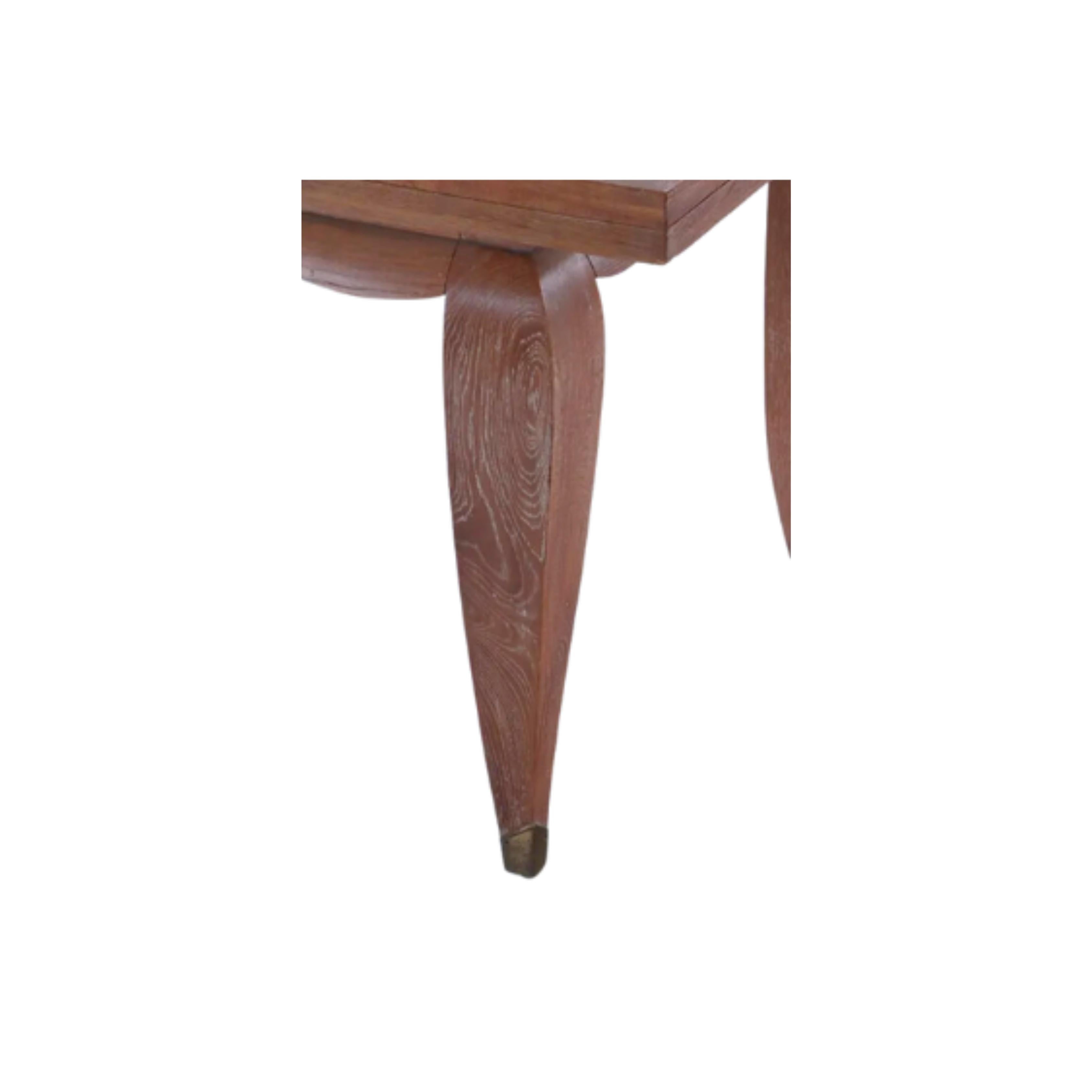 Français Table de salle à manger extensible en Oak Cérusé, C.C. 1940 en vente