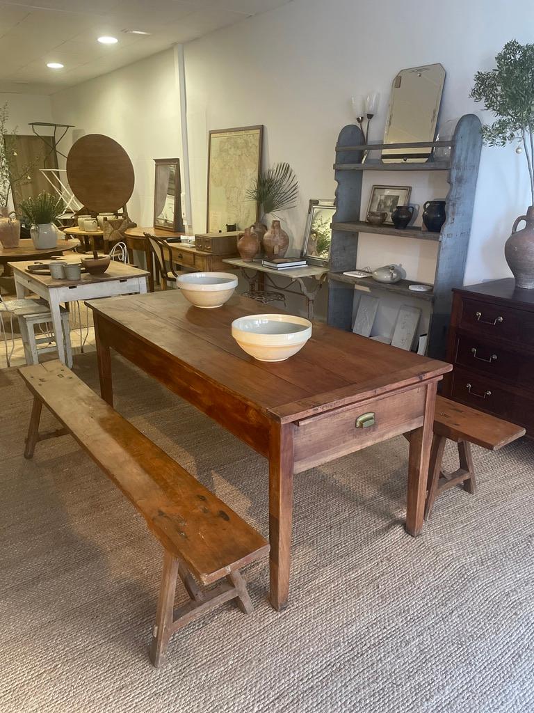 Extendable Cherrywood Dining Table mid 20th For Sale 4