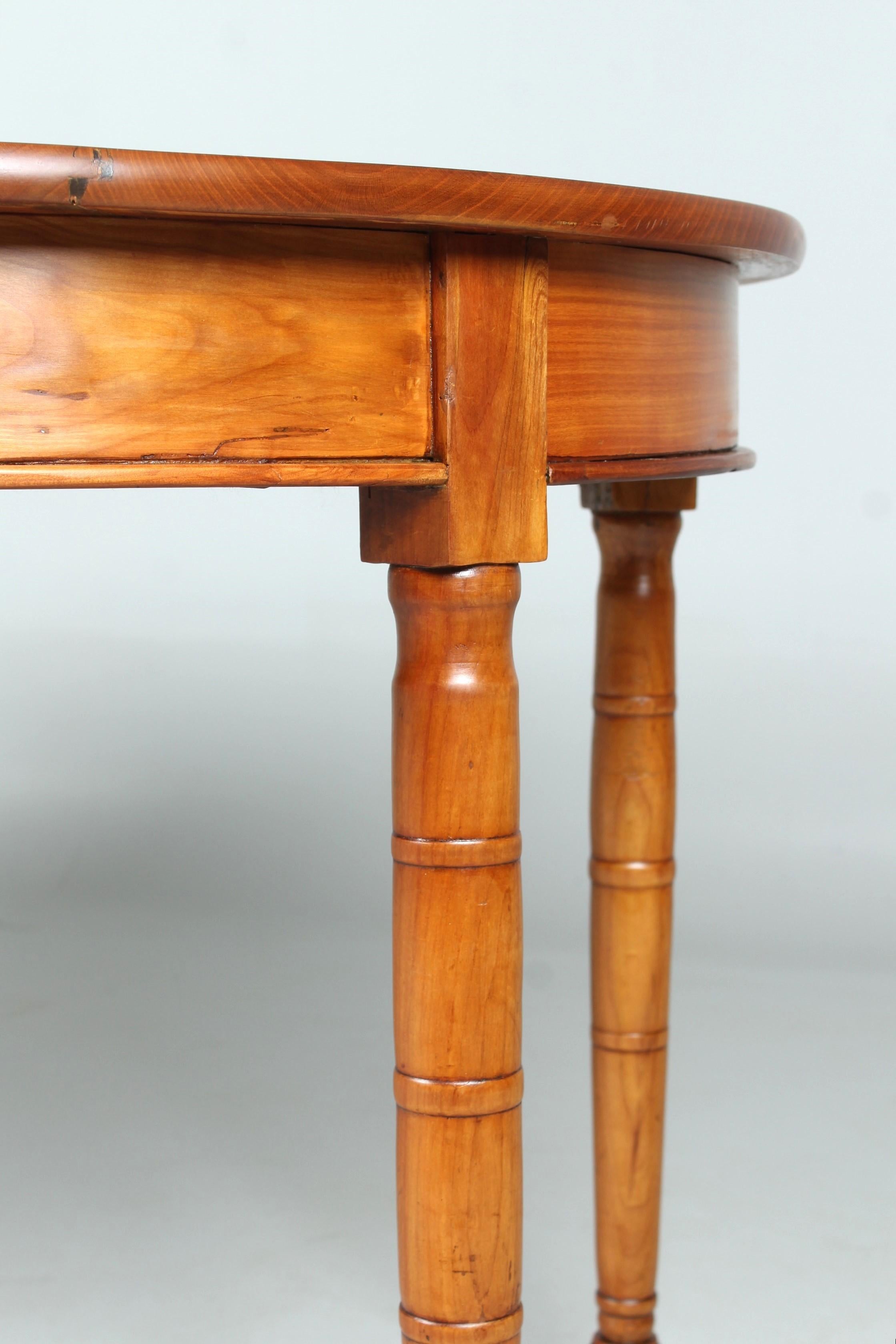 Extendable Cherrywood Dining Table, Germany, Mid 19th Century For Sale 6