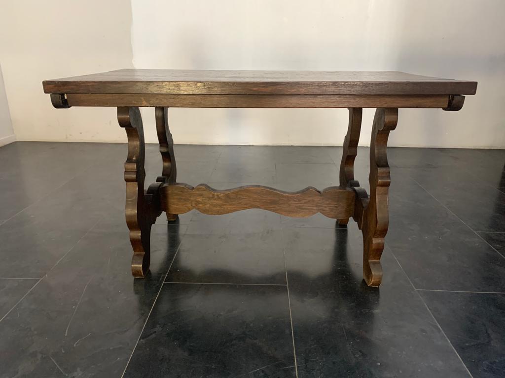 Extendable Chestnut Fratino Dining Table, 1970s In Good Condition For Sale In Montelabbate, PU