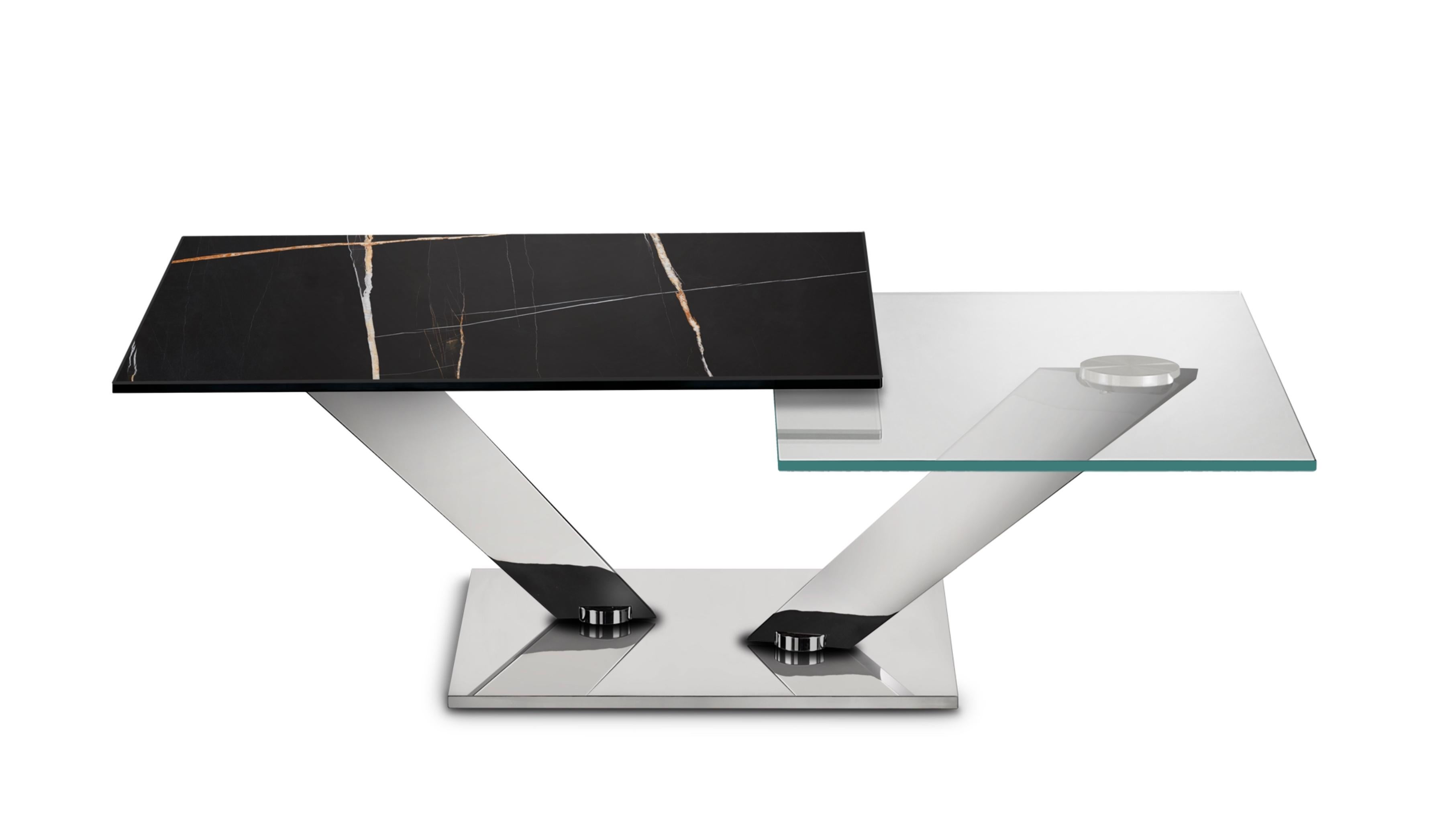 CALYPSO - Ausziehbarer Couchtisch
Entwurf: Y. Hatano

Der Couchtisch Calypso ist ein vielseitiges und innovatives Möbelstück, das funktionelles Design mit moderner Eleganz verbindet. Die synchronisierten, drehbaren Aufsätze ermöglichen eine mühelose