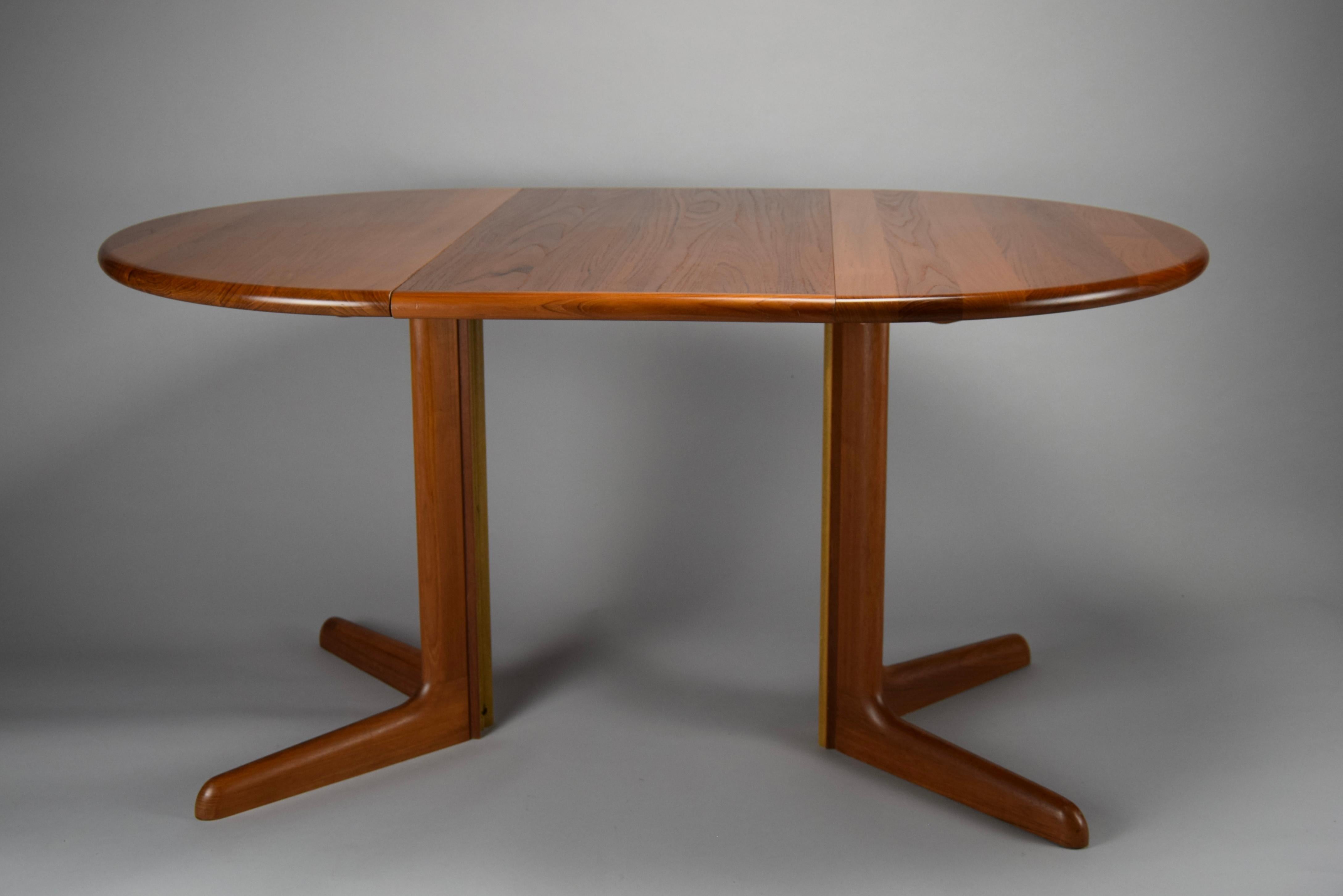 Extendable Danish Mid-Century Modern Solid Jatoba Wooden Dining Table For Sale 2