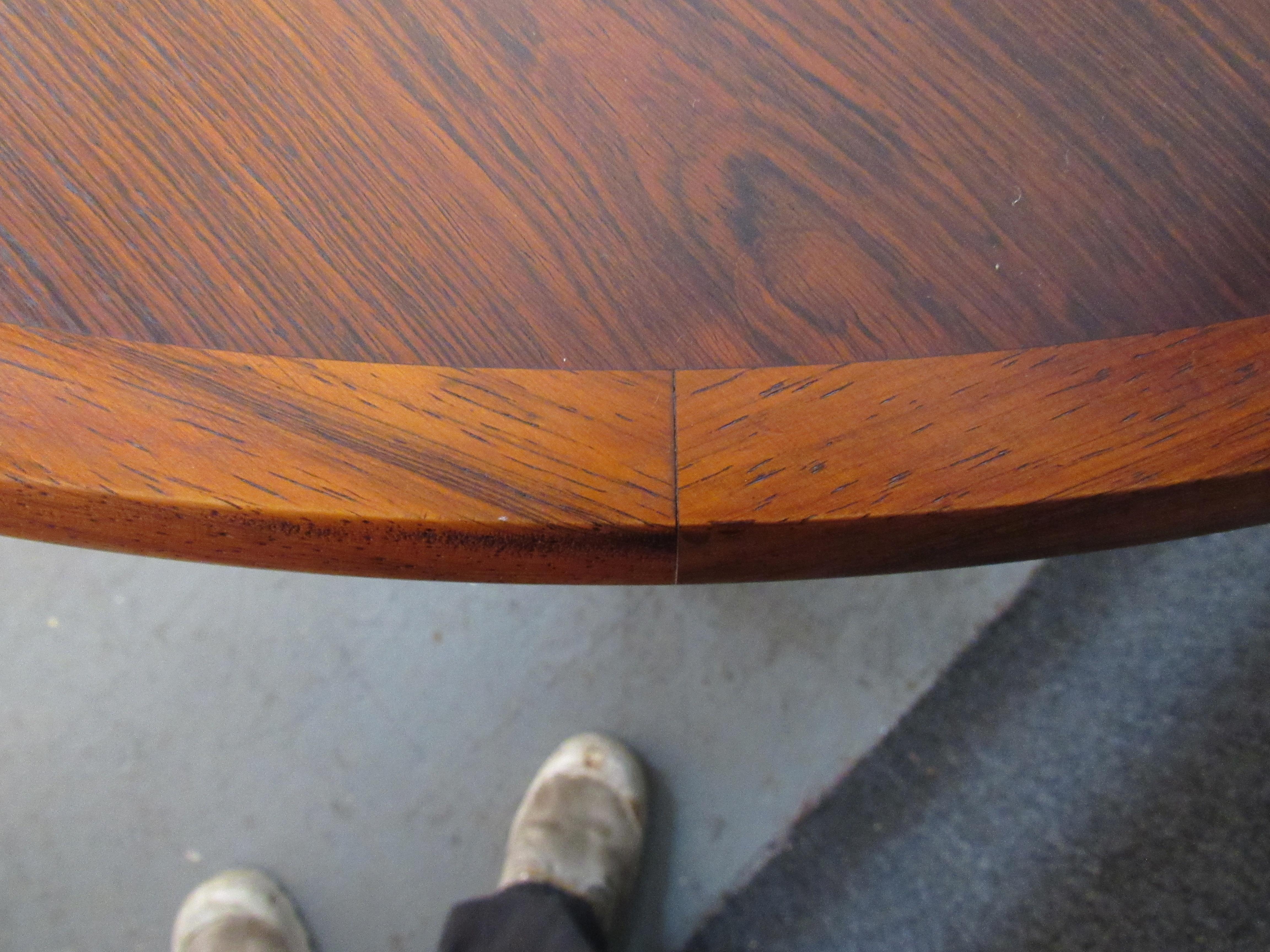 Danish Rosewood Dining Table by Møbelintarsia For Sale 6