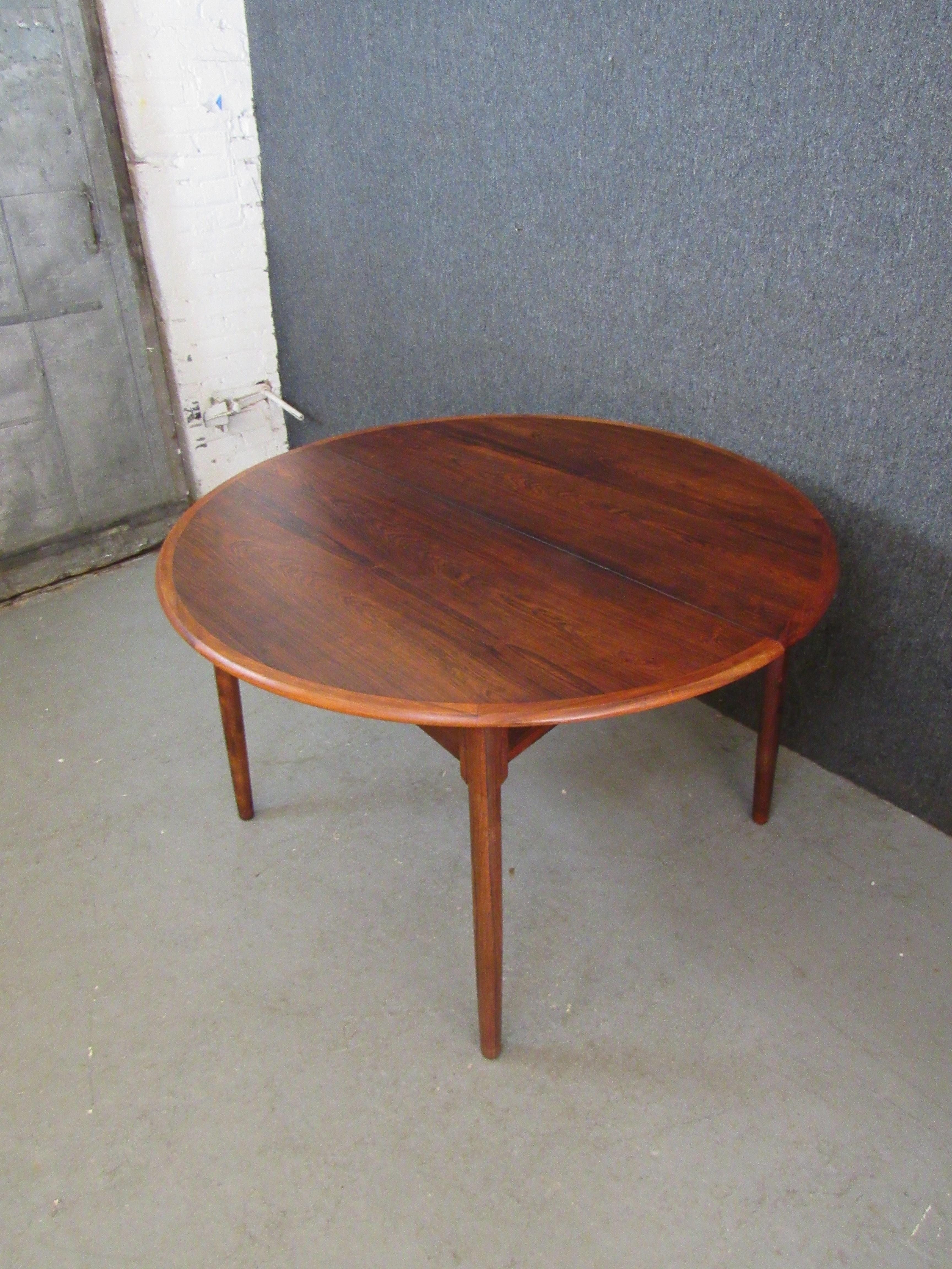 Danish Rosewood Dining Table by Møbelintarsia For Sale 8