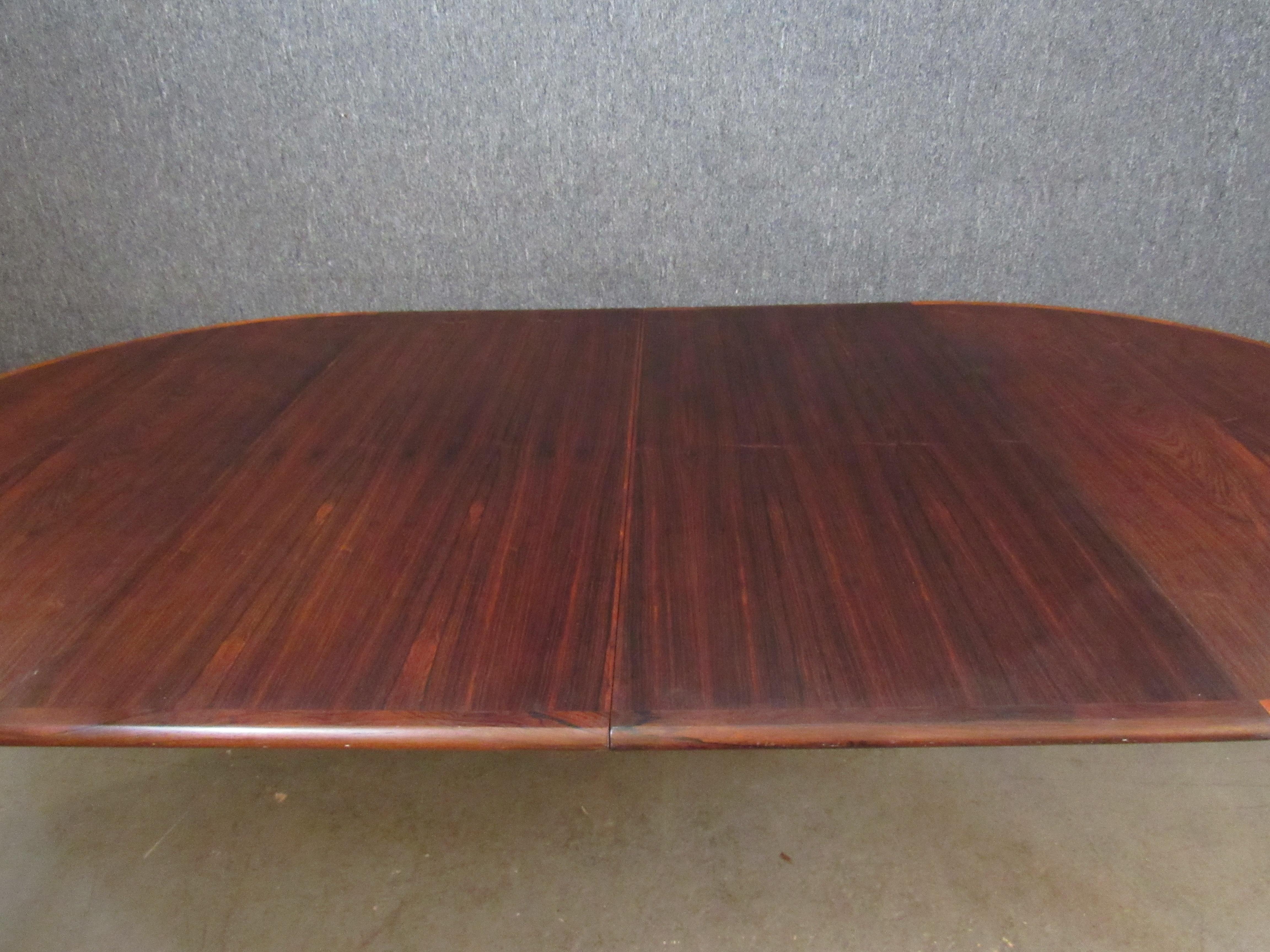 Turned Danish Rosewood Dining Table by Møbelintarsia For Sale