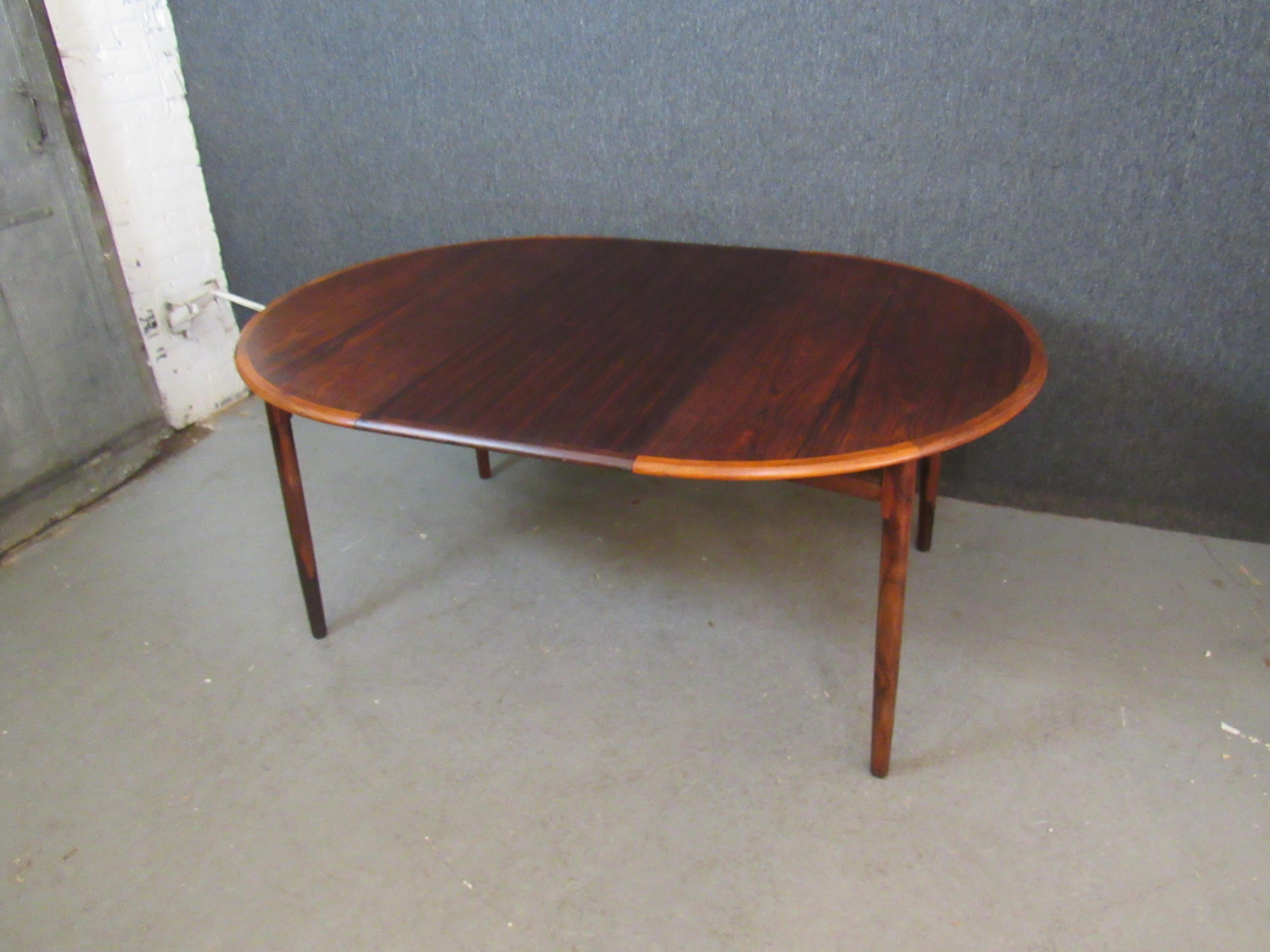 Wood Danish Rosewood Dining Table by Møbelintarsia For Sale