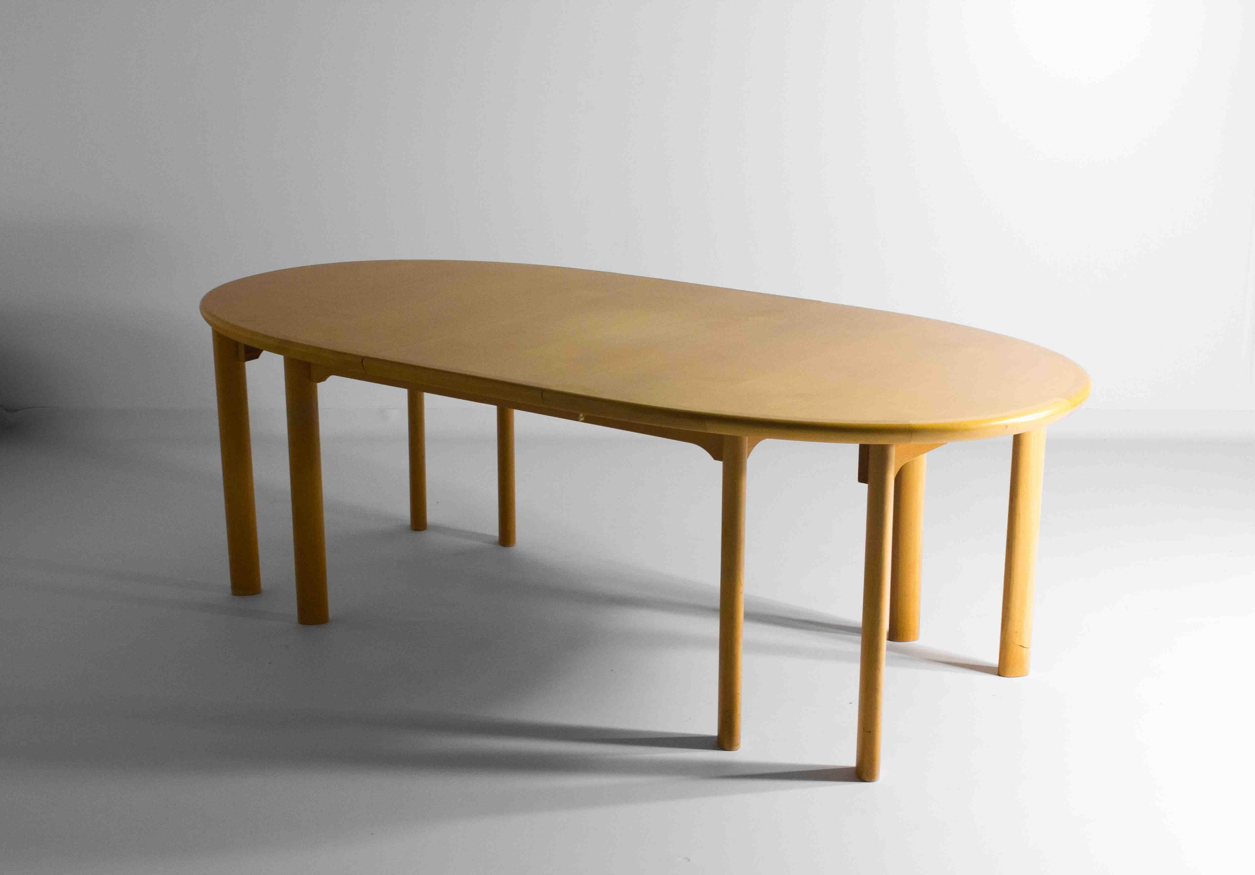 Extendable Danish Skovby dining table, 1970s For Sale 1