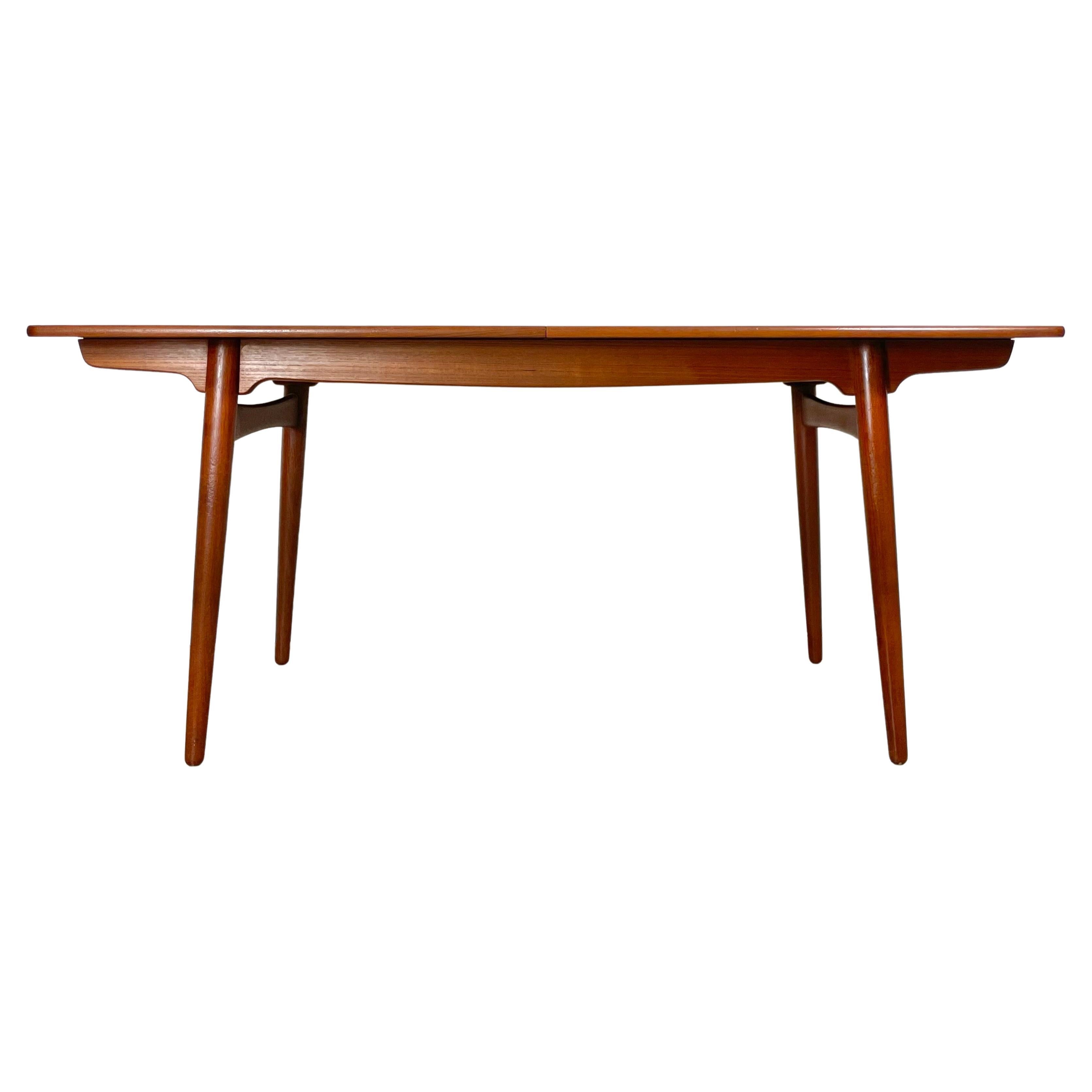 Mesa de comedor extensible danesa de teca de Hans Wegner para Andreas Tuck