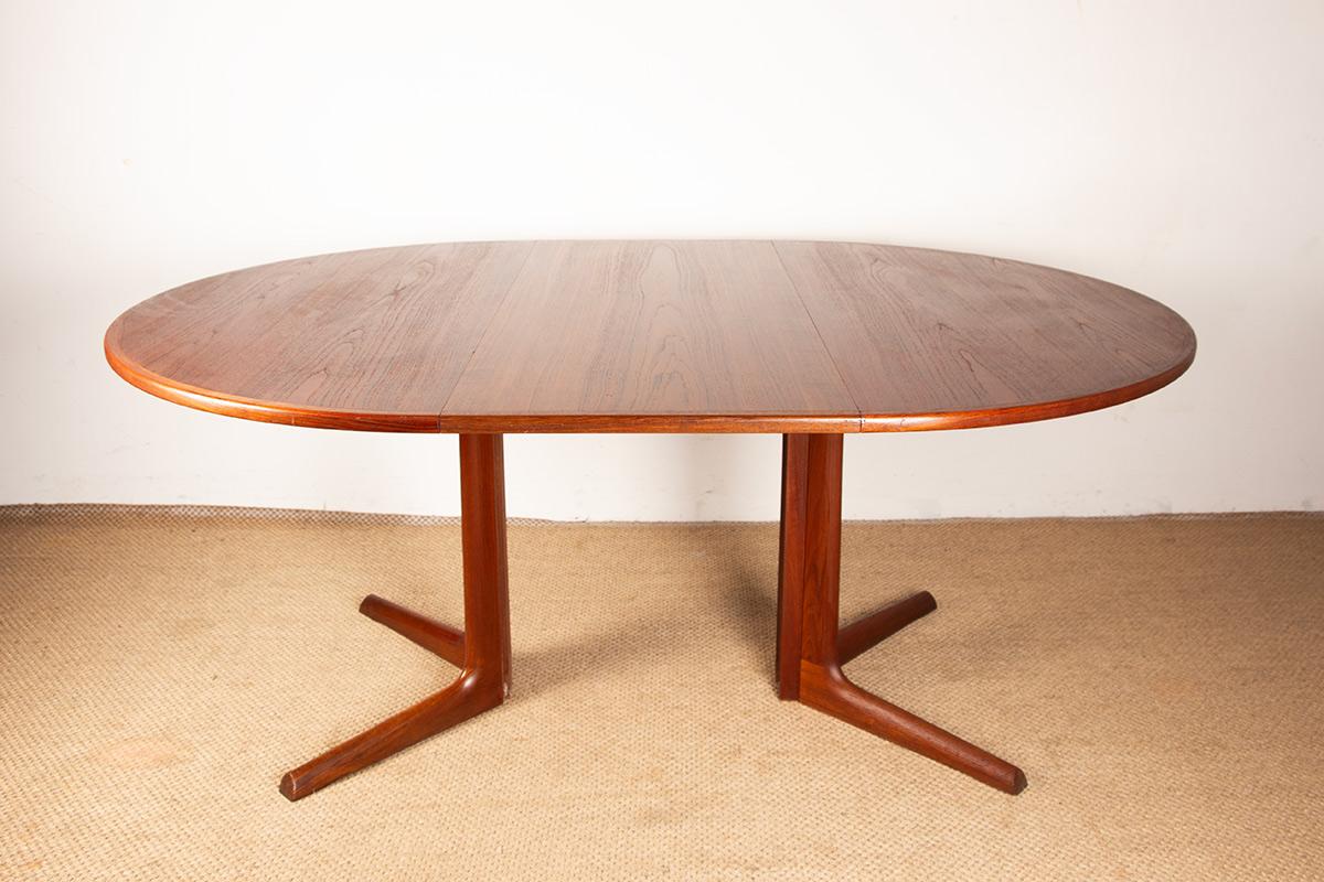 Tavolo da pranzo danese allungabile in teak con piedistallo centrale, di Niels Moller 1960. in vendita 11