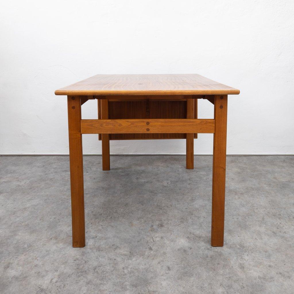 Extendable Dining Table by Alan Fuchs for Krasna Jizba In Good Condition For Sale In PRAHA 5, CZ