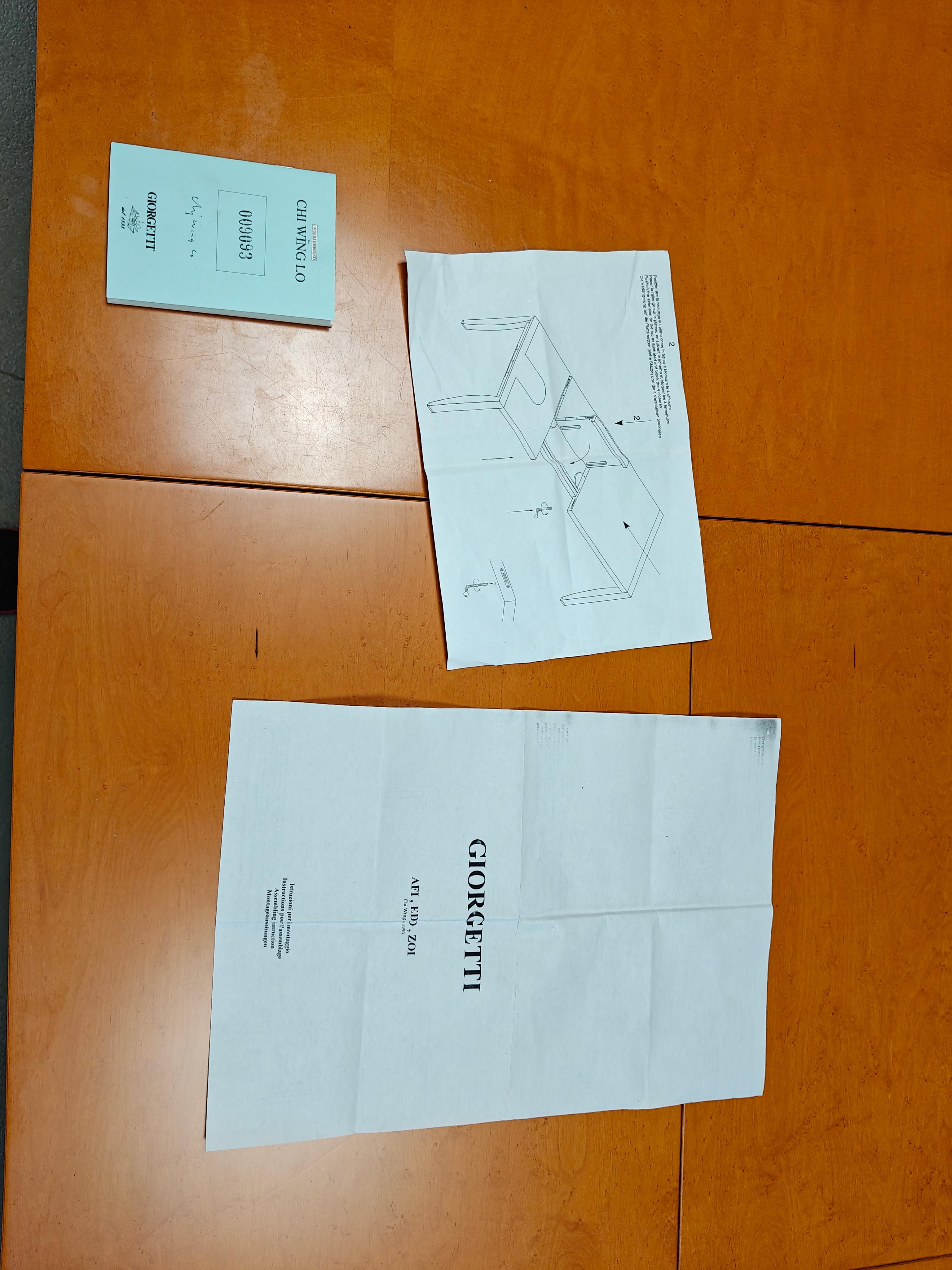 Table de salle à manger à rallonge par Chi Wing Lo pour Giorgetti Italie Bon état - En vente à Leuven, Vlaams Gewest