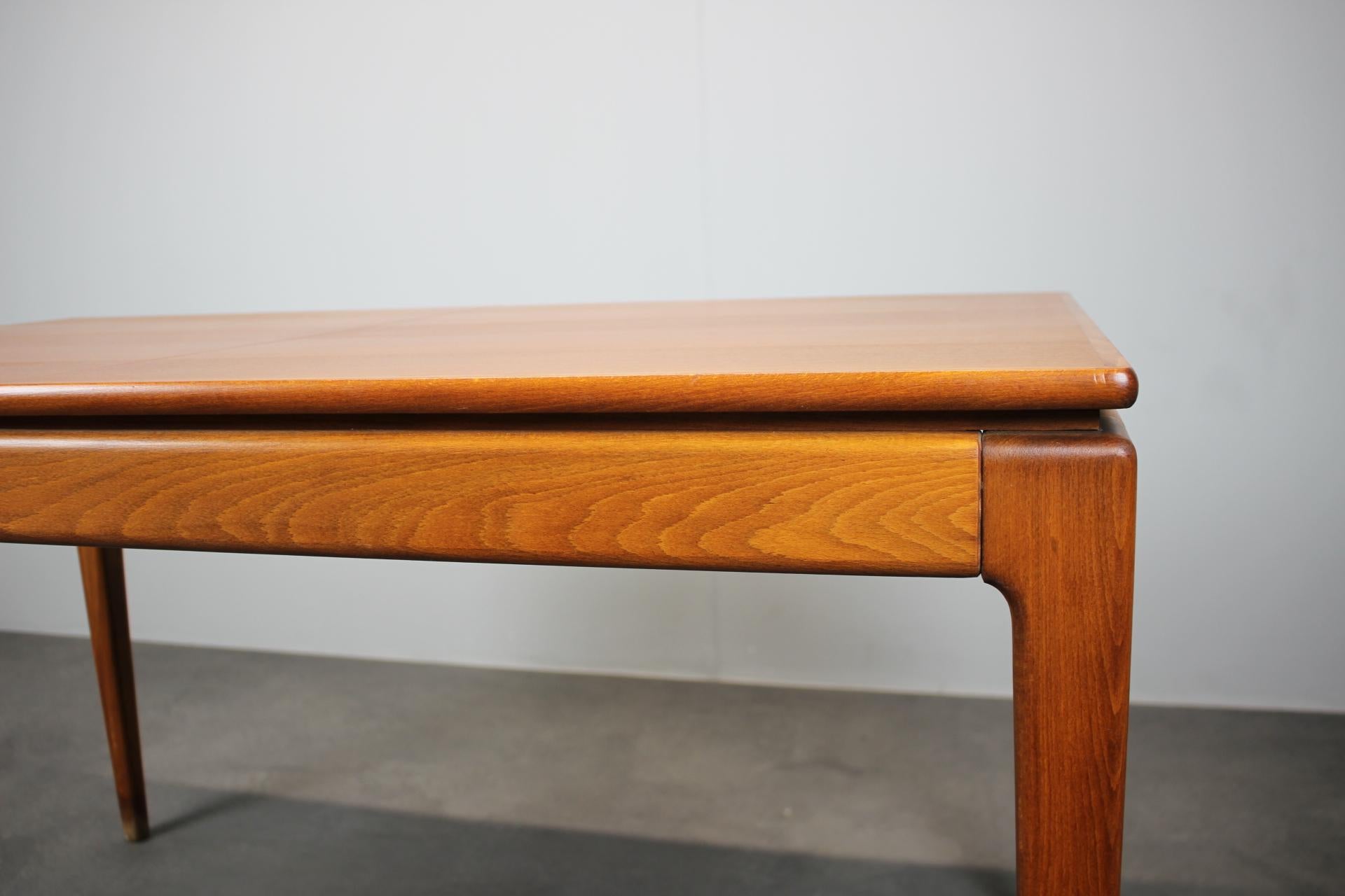 Extendable Dining Table by Dřevotvar, 1970s In Good Condition For Sale In Praha, CZ