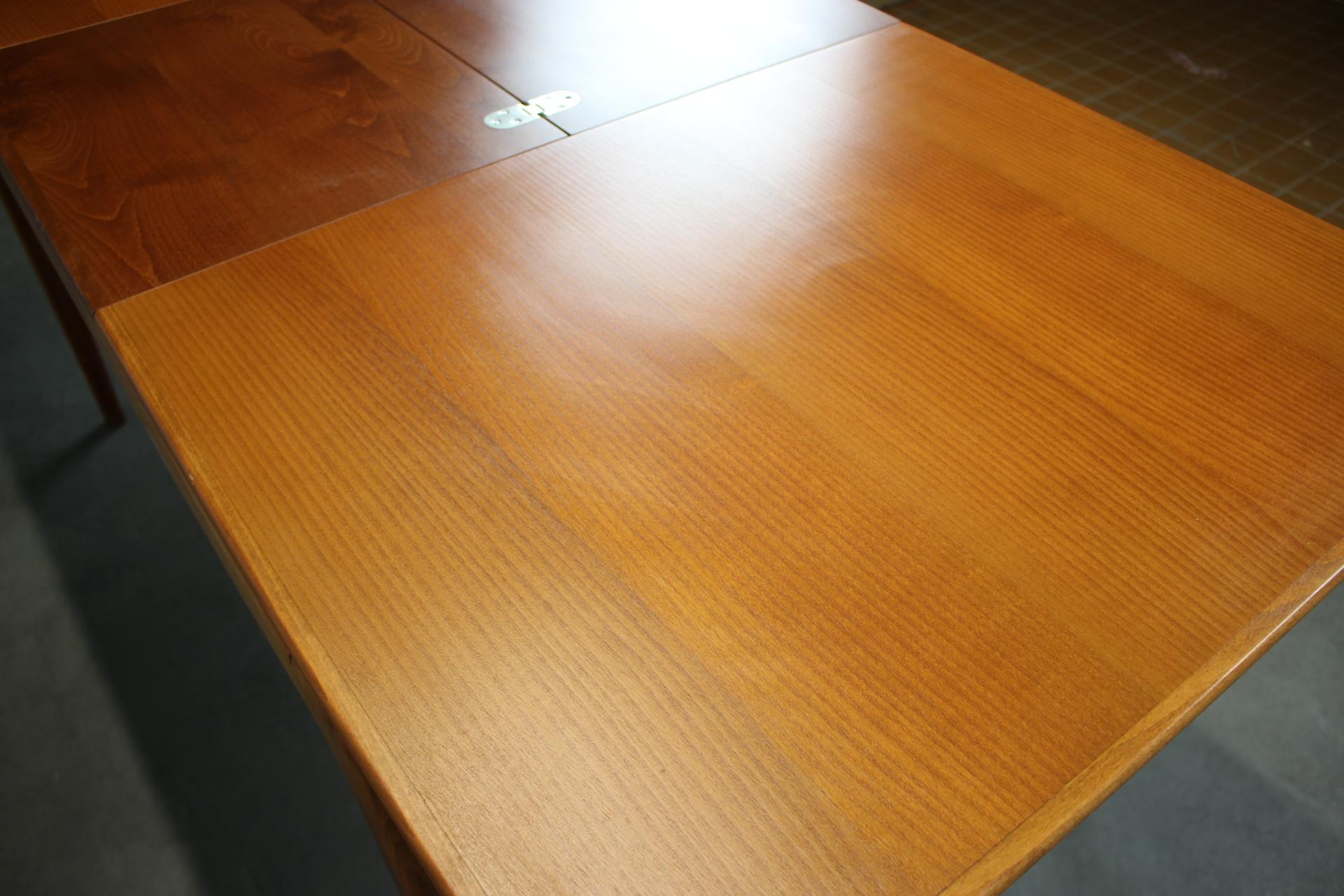 Extendable Dining Table by Dřevotvar, 1970s For Sale 1