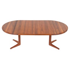 Extendable dining table by Glostrup Møbelfabrik in solid teak