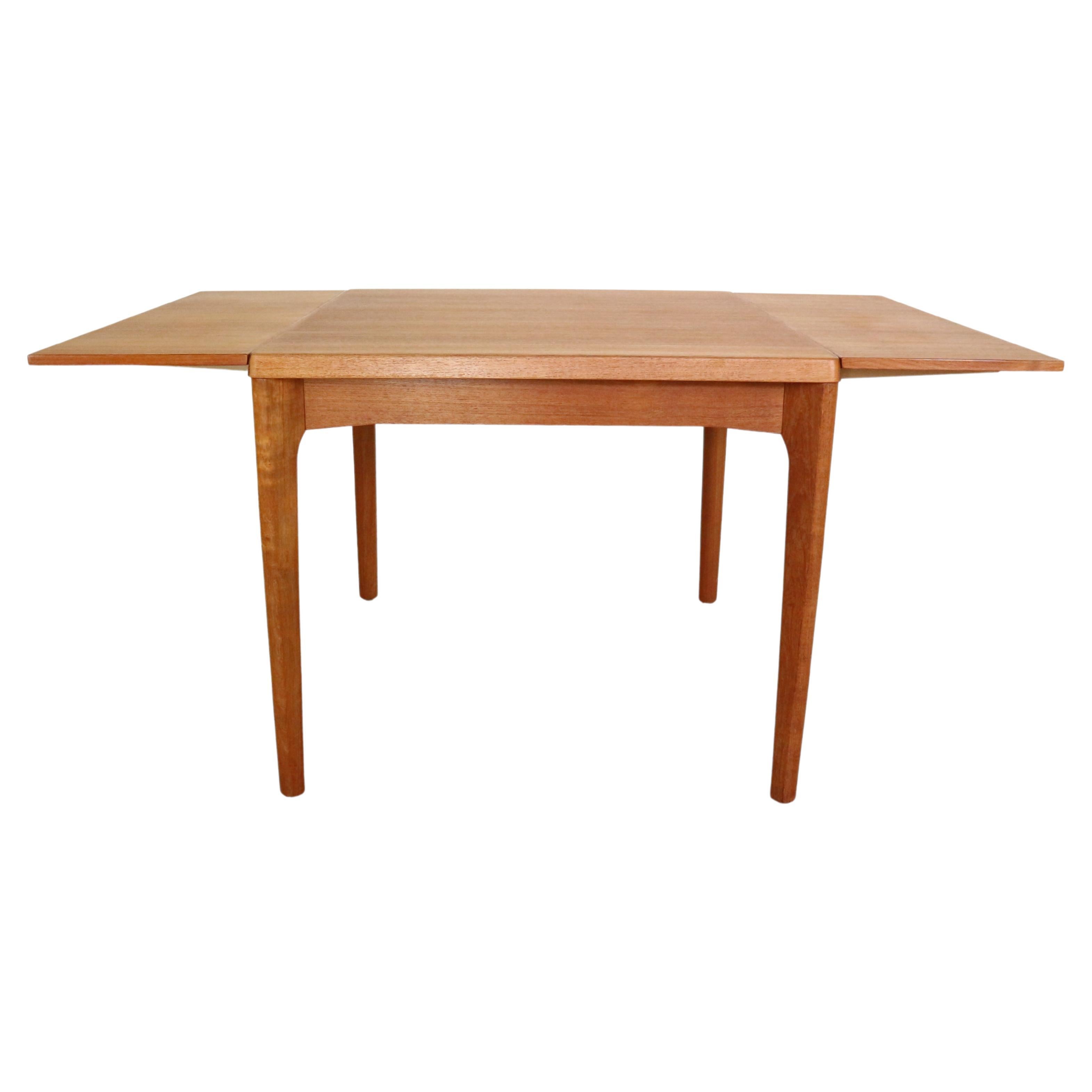 Extendable Dining Table by Henning Kaerjnulf for Vejle Stole Møbelfabrik, 1960 For Sale