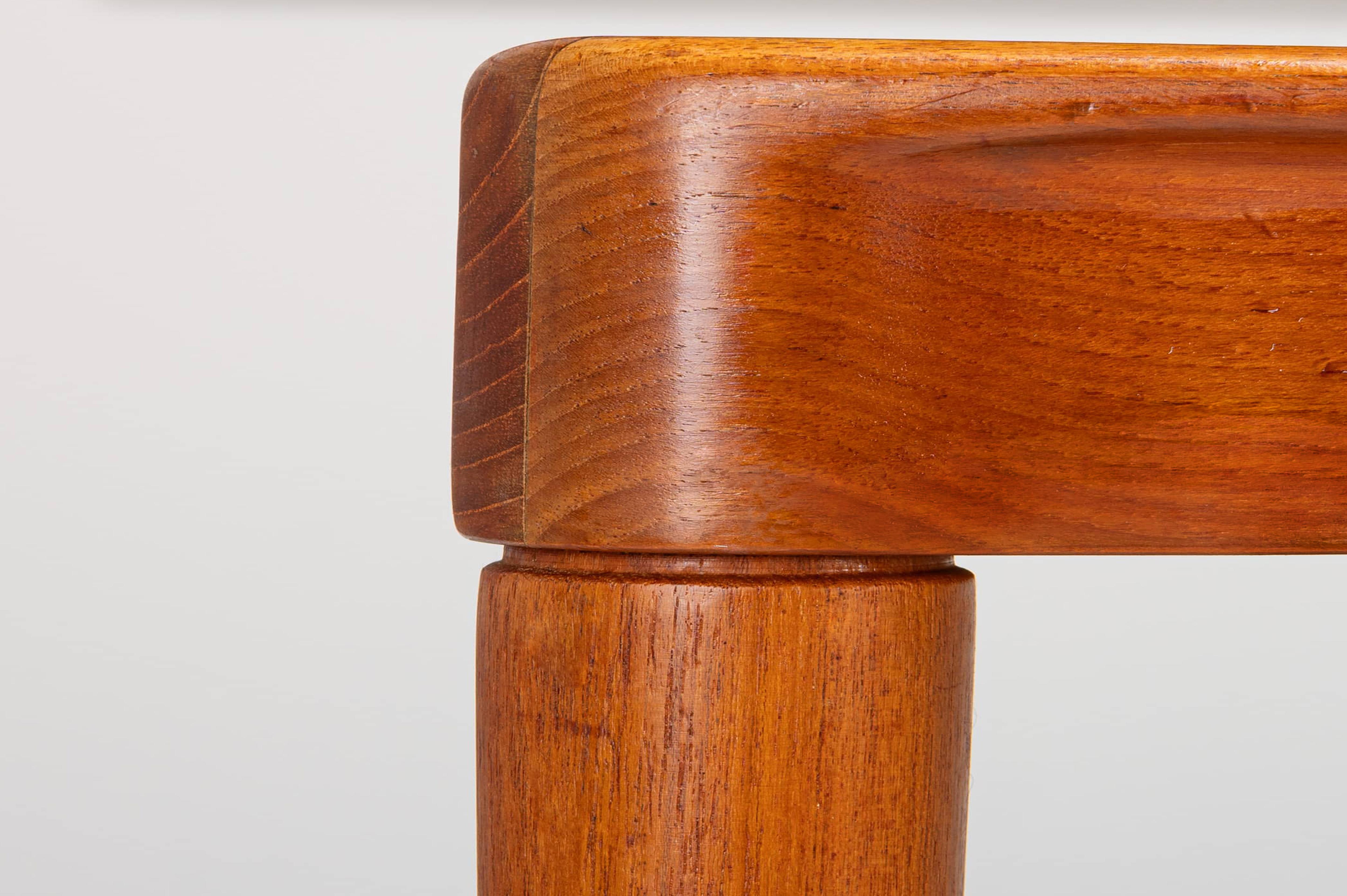 Extendable Dining Table by H.W. Klein for Bramin, 1960s For Sale 3