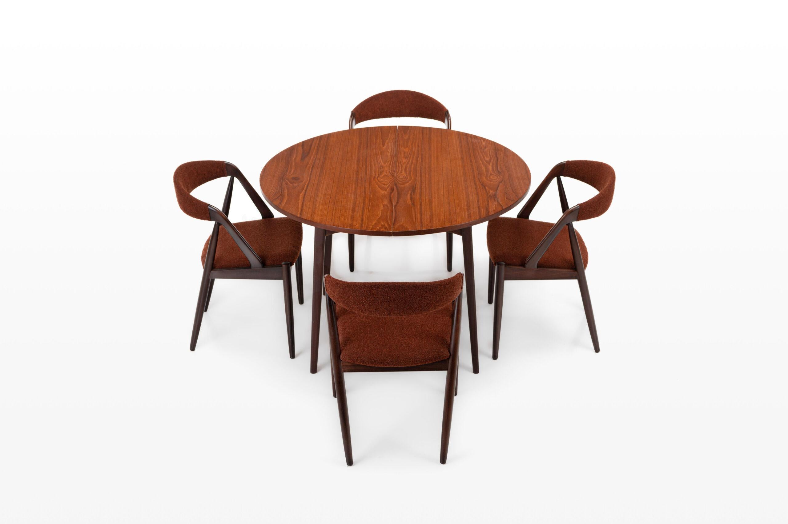 Extendable Dining Table by Louis Van Teeffelen for Wébé, Dutch Design 1