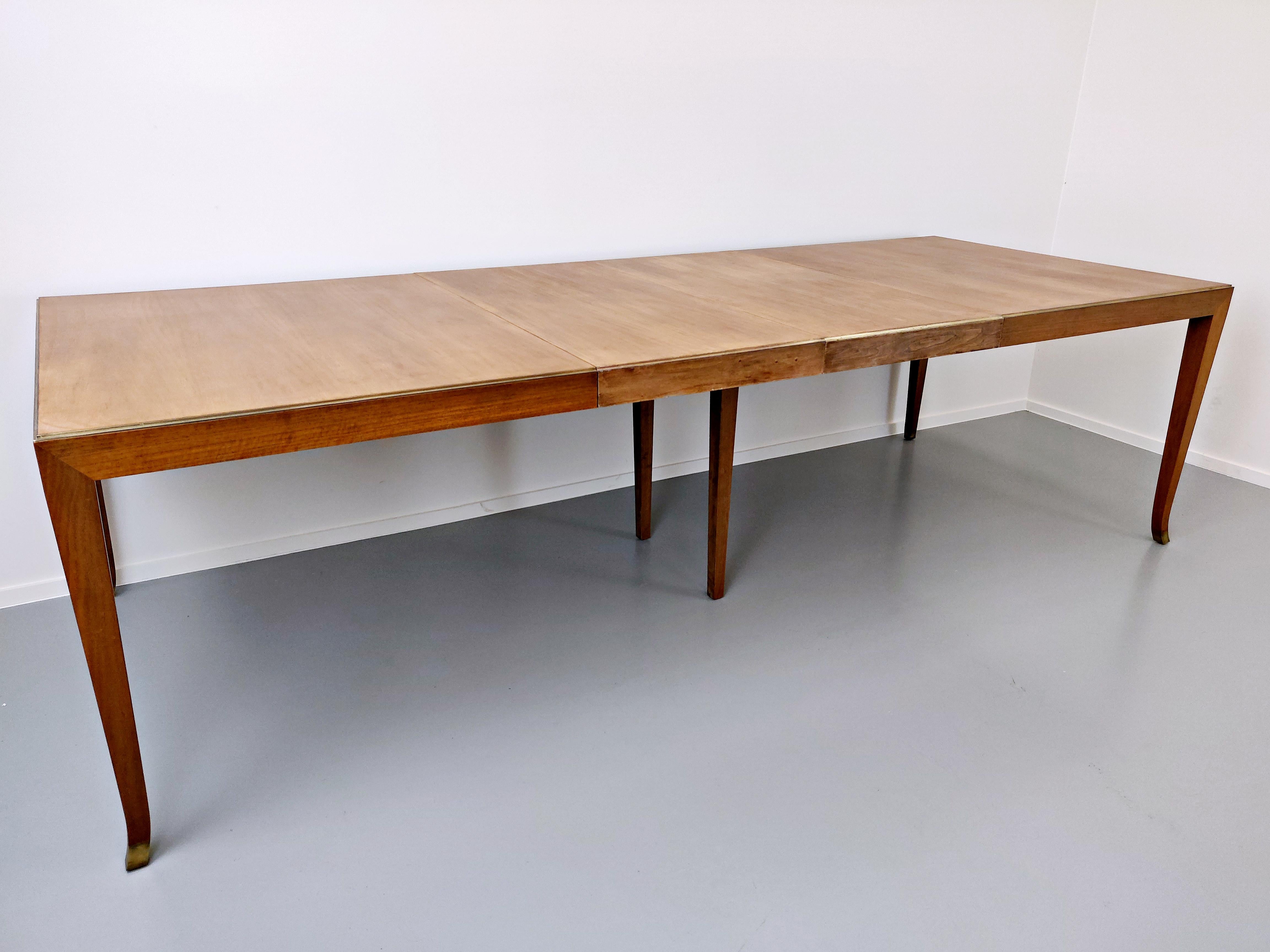 Extendable Dining Table by T.H. Robsjohn-Gibbings for Saridis For Sale 3