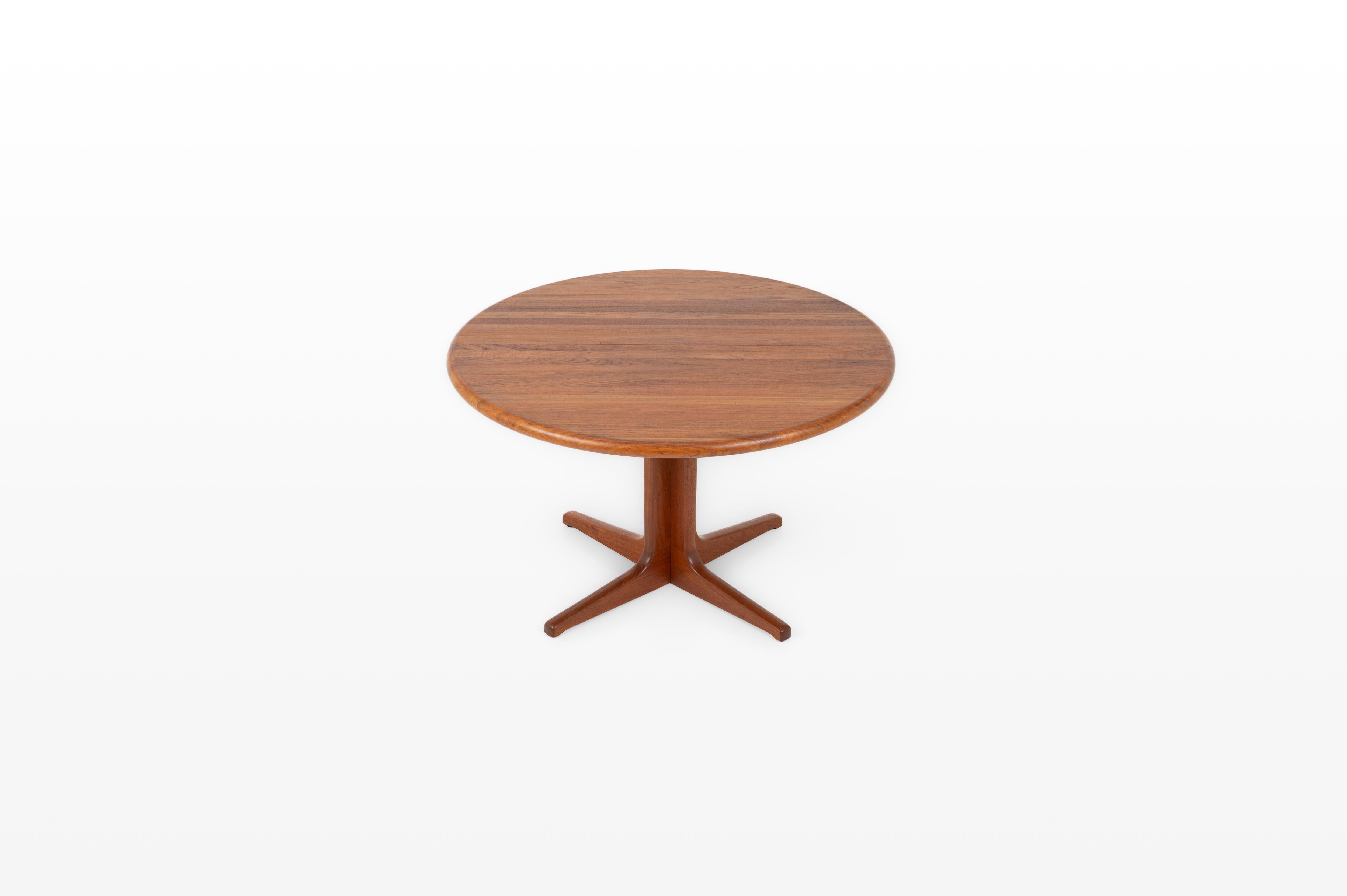 Danish Extendable Dining Table from Glostrup Møbelfabrik, Denmark, 1960s For Sale