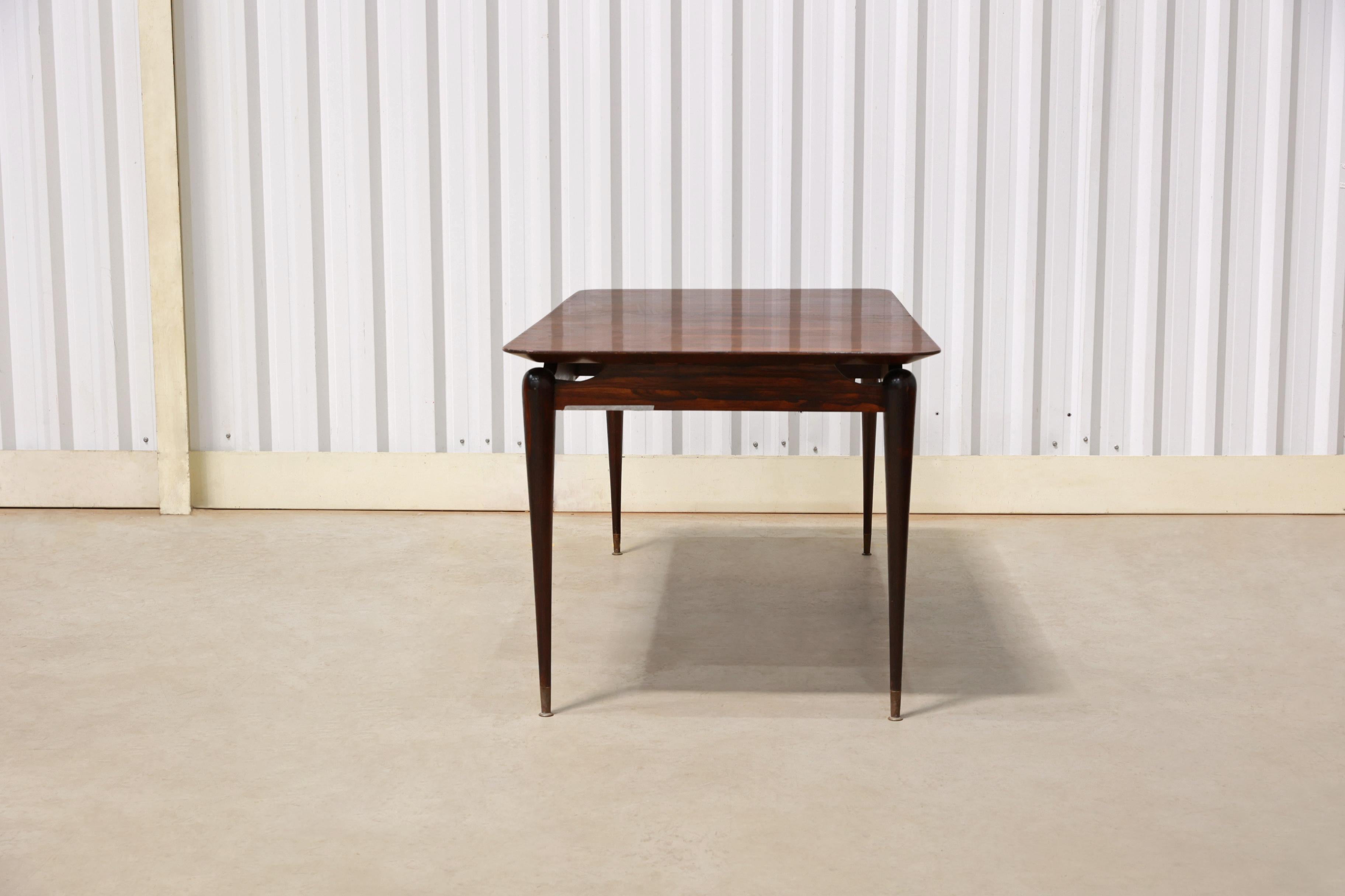 Mid-Century Modern Dining Table in Hardwood by Giuseppe Scapinelli, Brazil For Sale 1