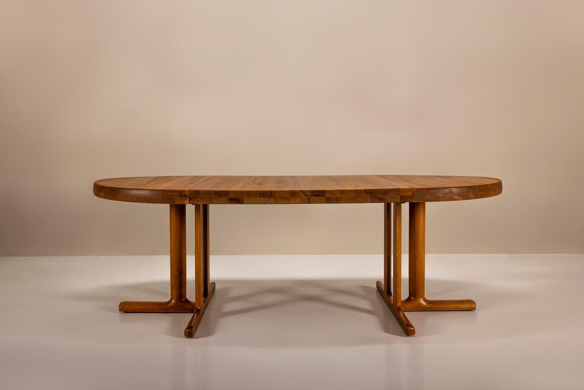Extendable Dining Table in Teak attr. to Dyrlund, Denmark 1960s 5