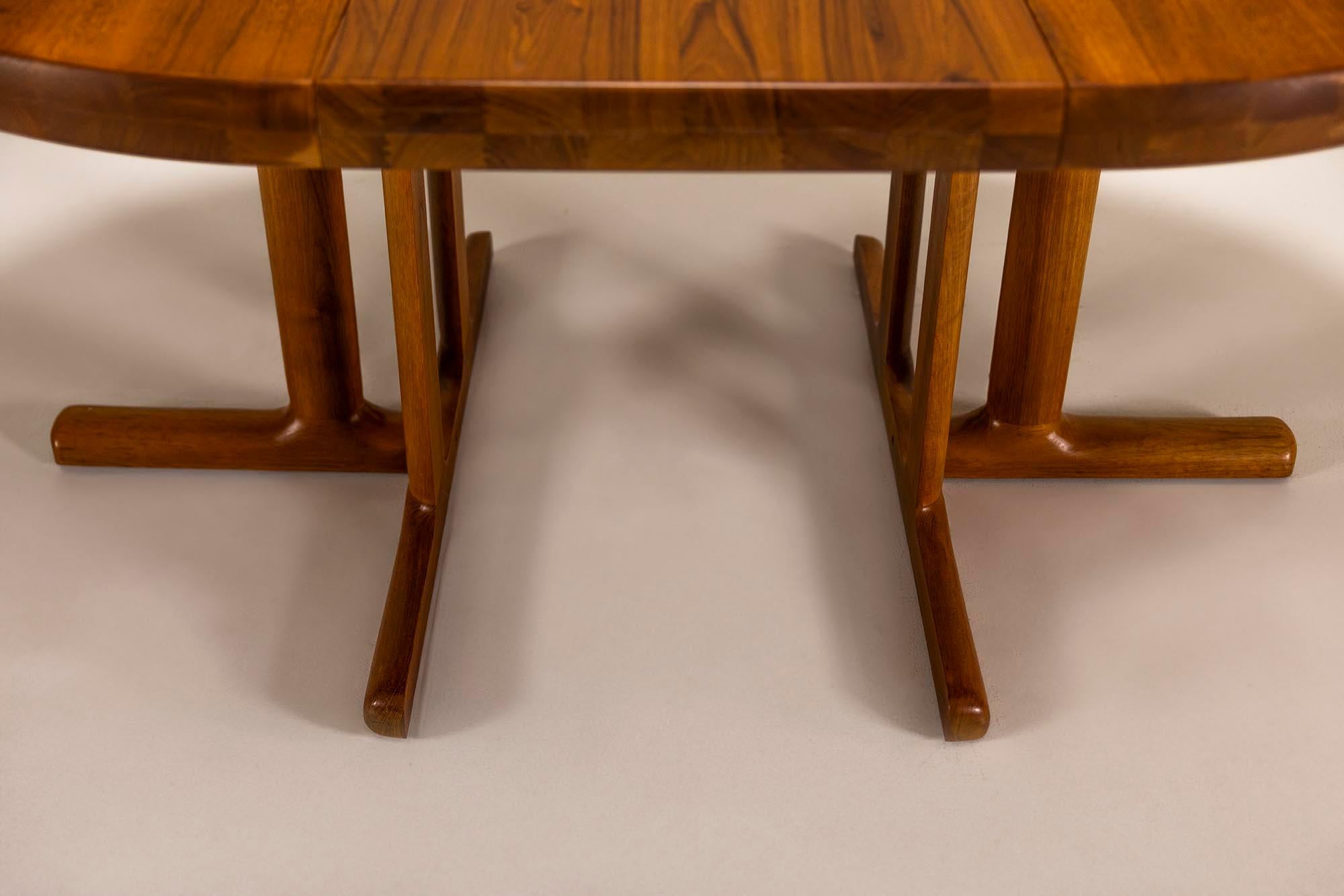 Extendable Dining Table in Teak attr. to Dyrlund, Denmark 1960s 10