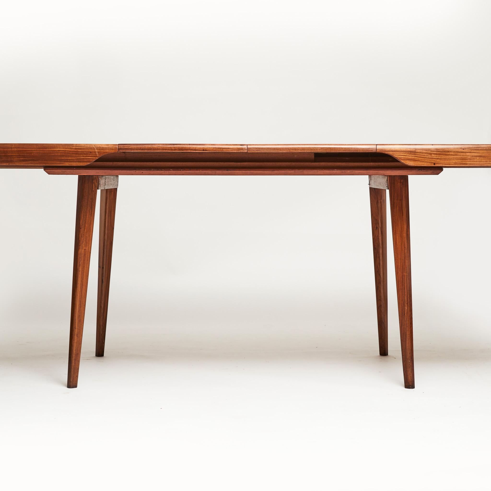 Mid-Century Modern Dining Table in Caviuna Hardwood by Carlo Hauner 1950s Brazil For Sale 7