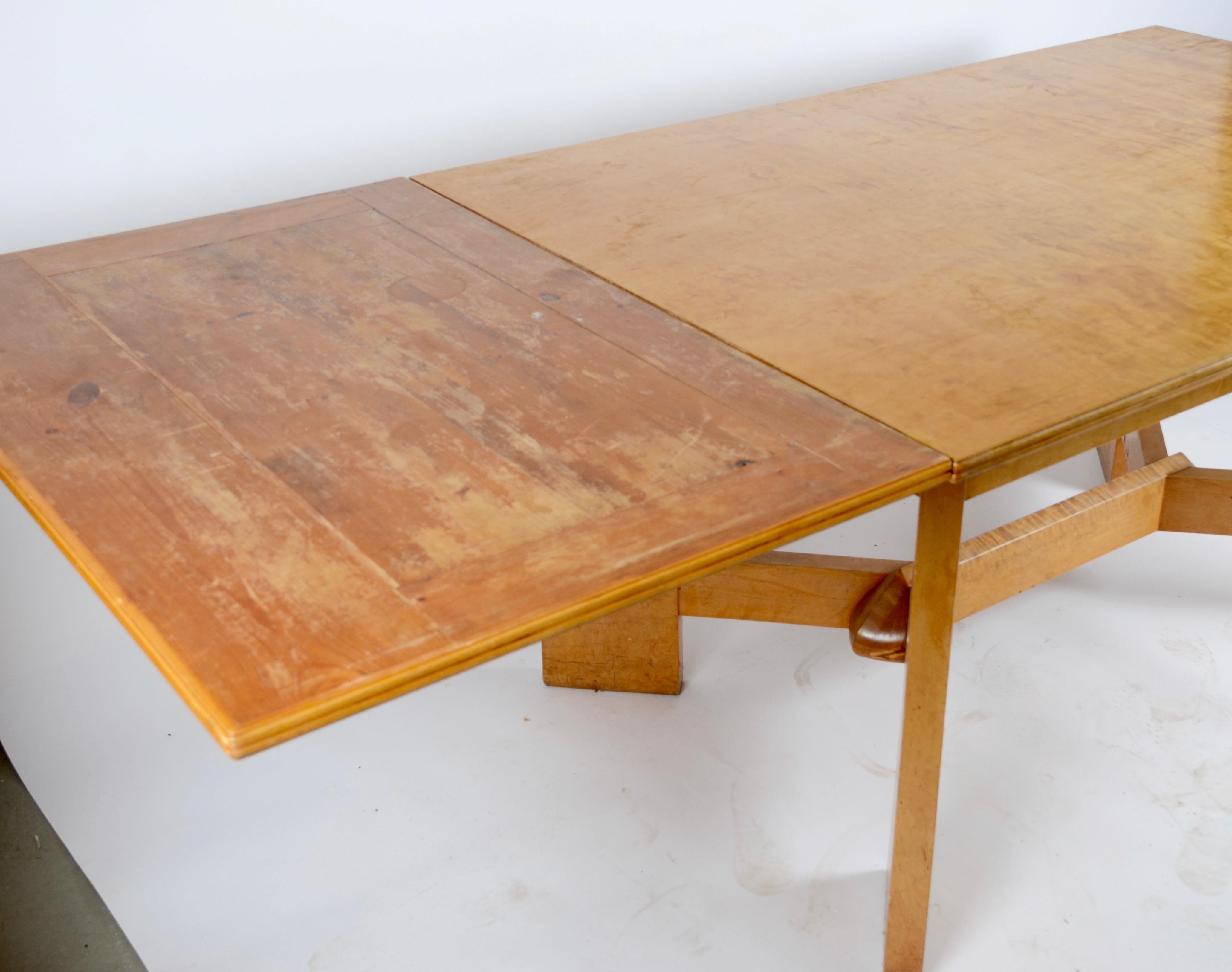 Jugendstil Extendable Dining Table, Jugend, 1910, Sweden