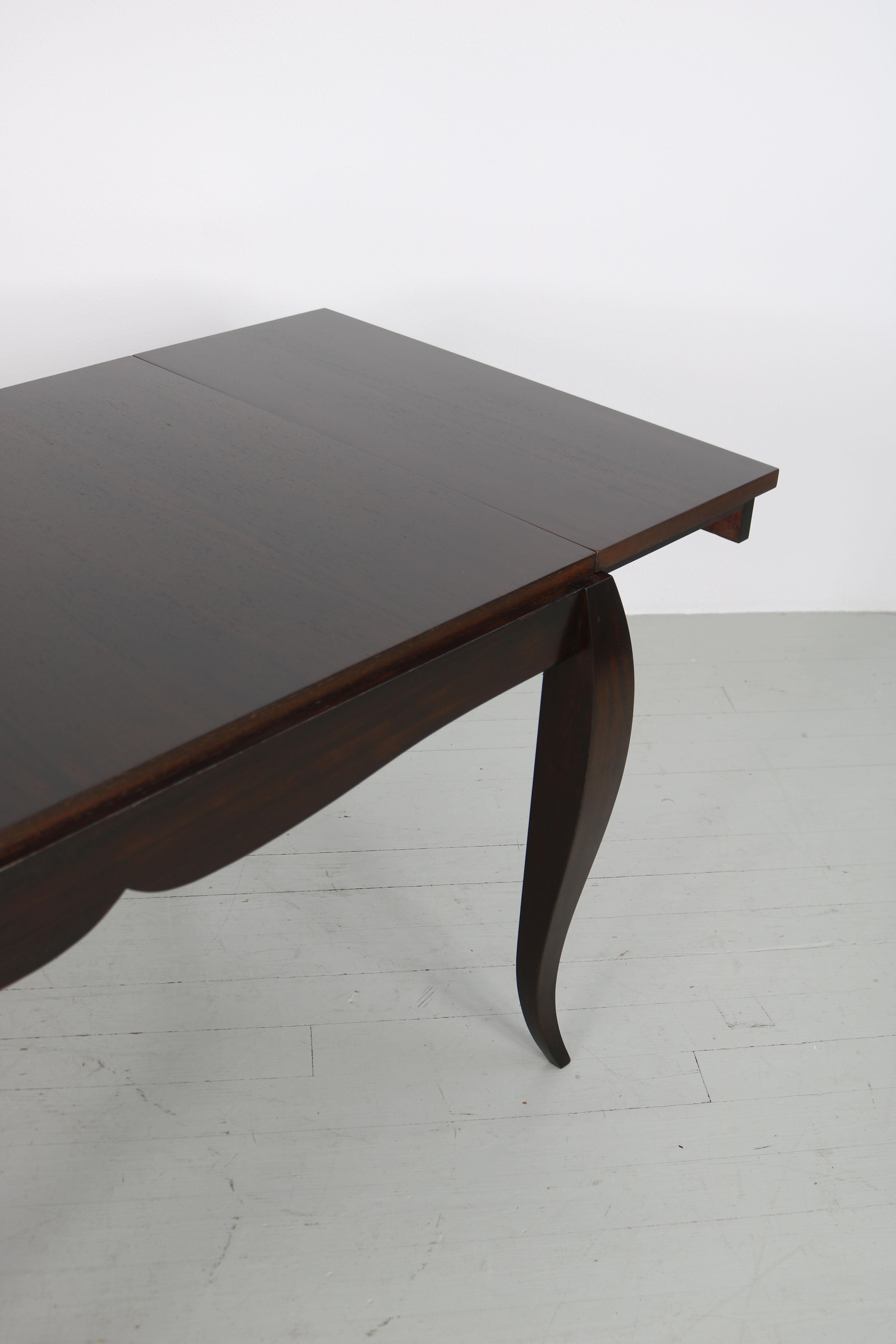 Extendable Dining Table with Curved Legs, 1940s For Sale 2