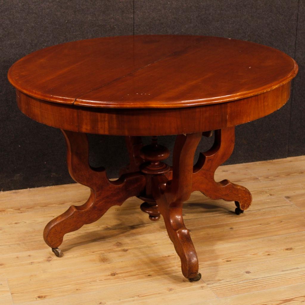 Mid-20th Century Extendable Dutch Dining Table in Carved Mahogany Wood from 20th Century
