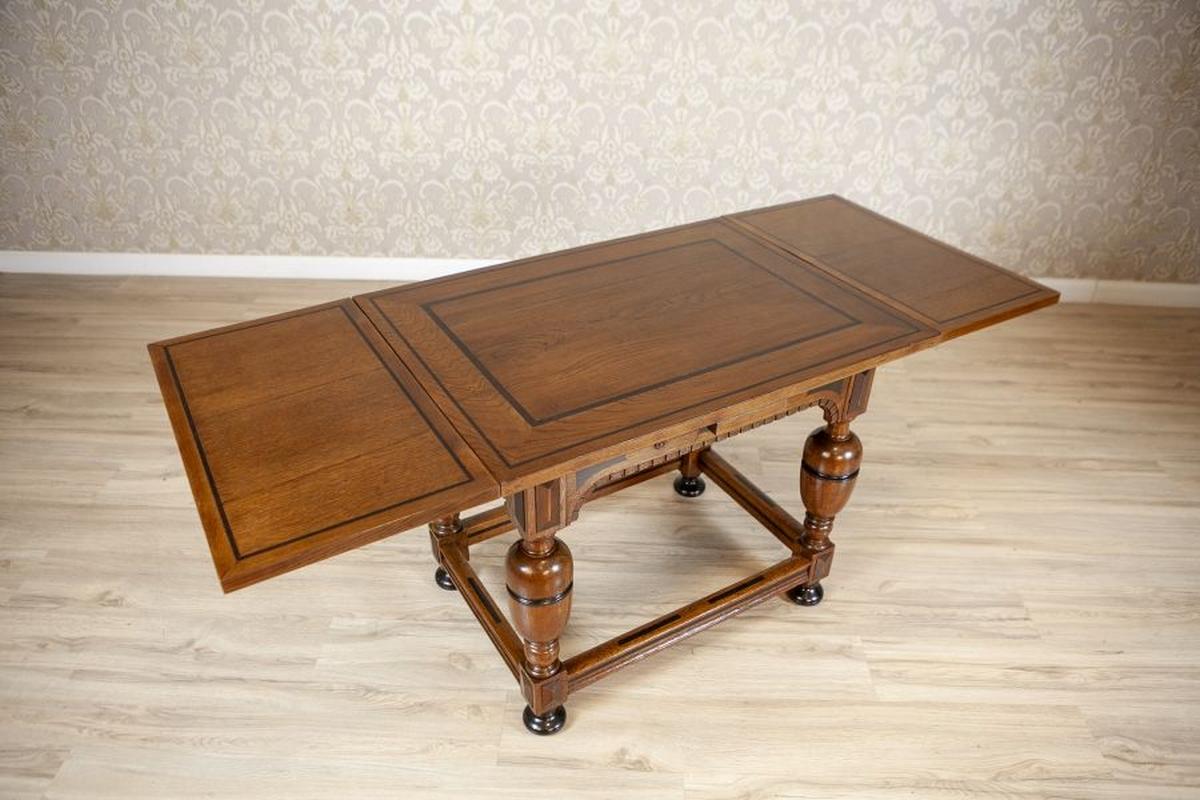 Extendable Dutch Oak Side Table, Late 19th Century - With provenance documented For Sale 4