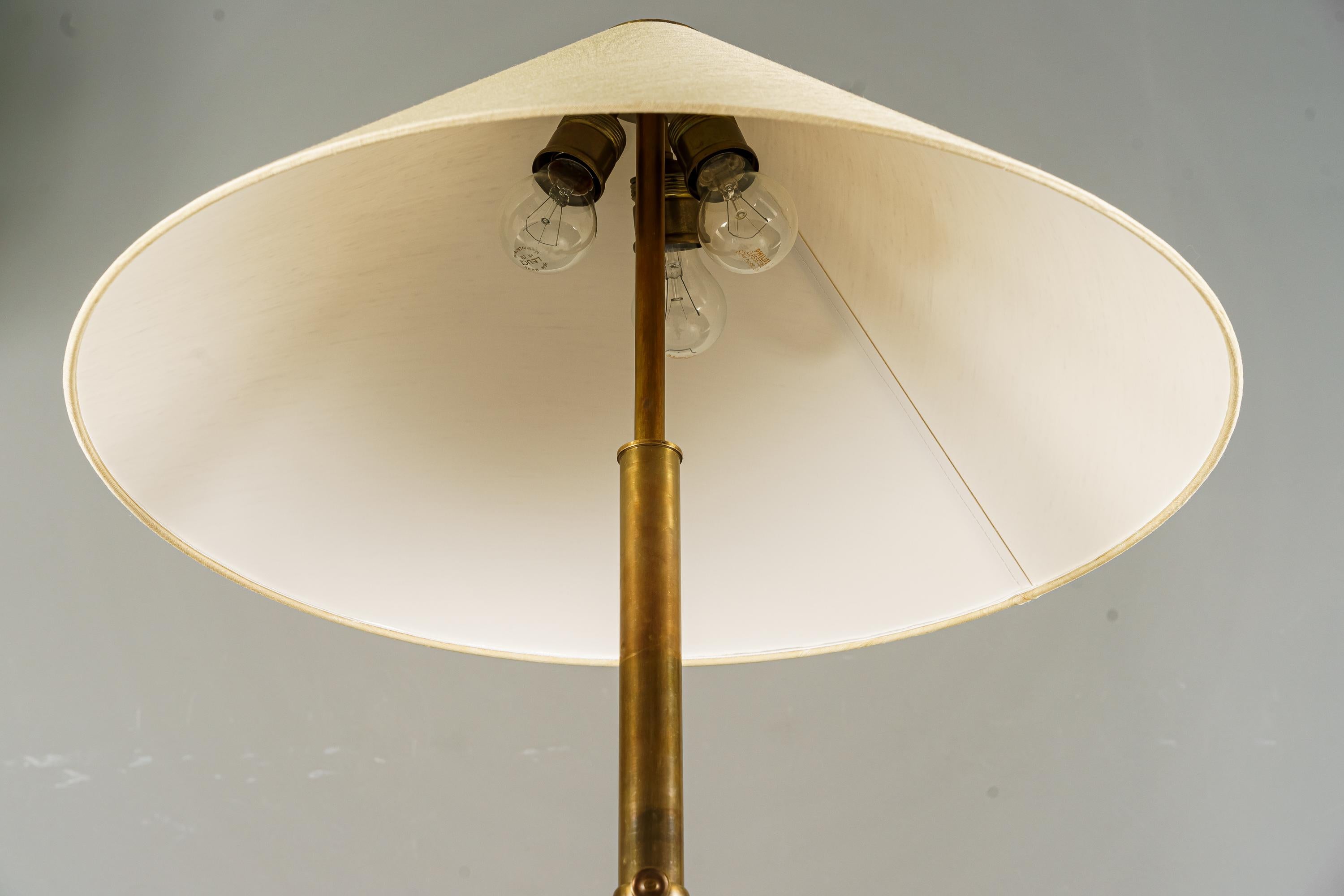 Extendable Floor lamp vienna around 1950s In Good Condition For Sale In Wien, AT