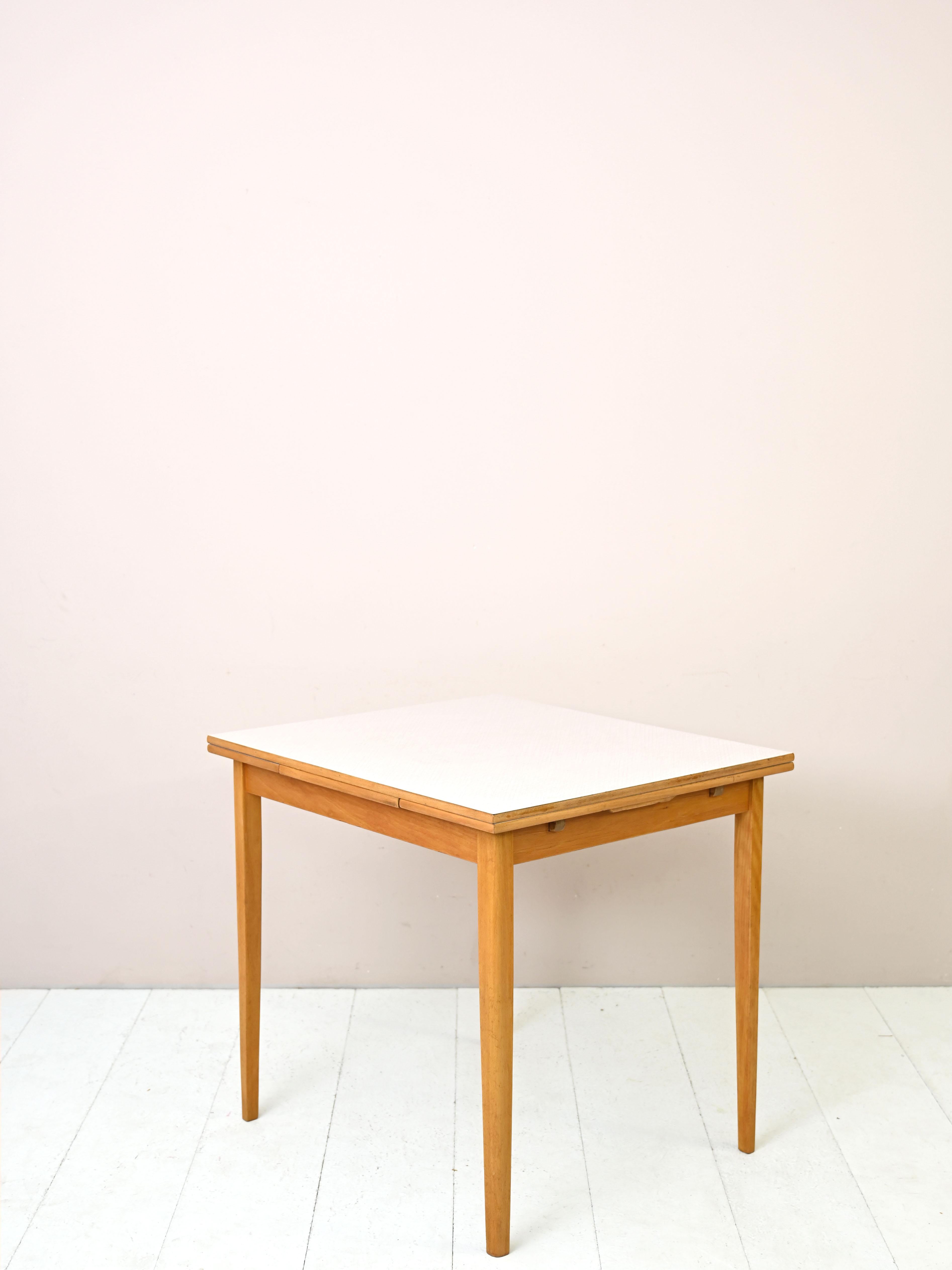 table formica extensible