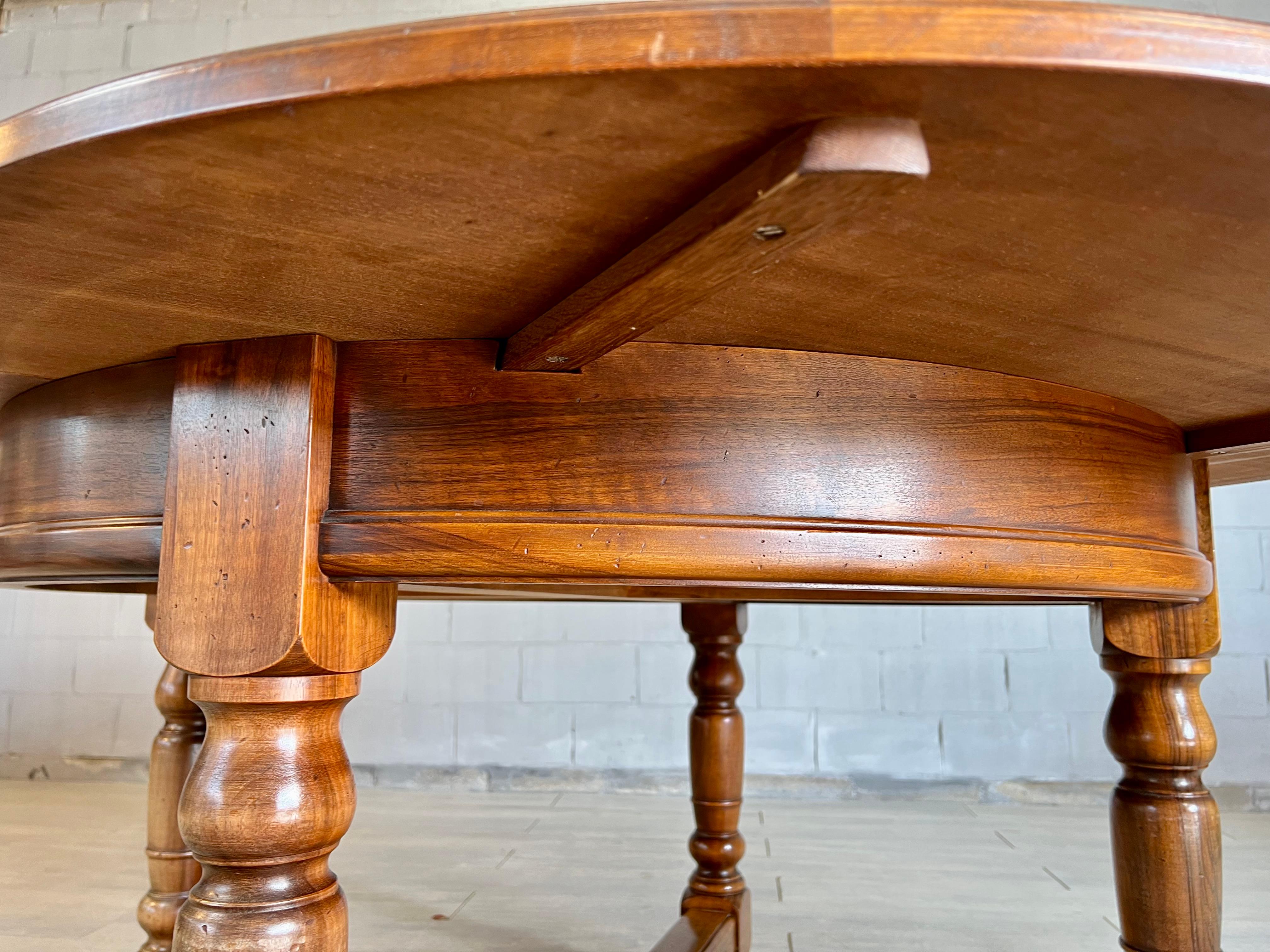 Extendable French Farmhouse Oak Dining Table For Sale 2