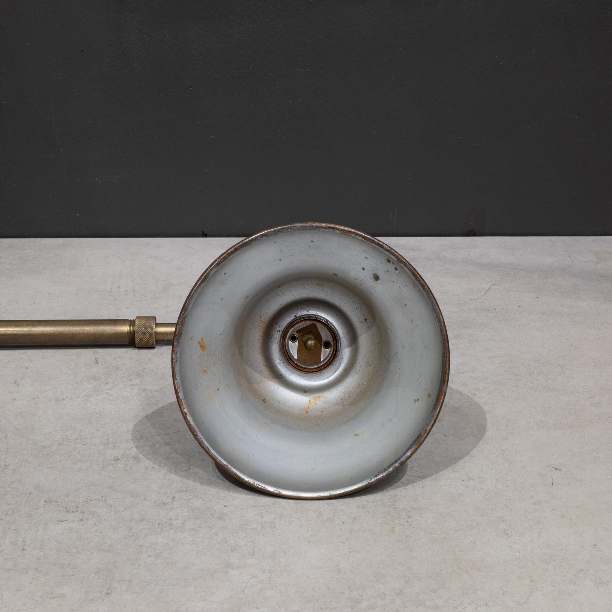 Extendable Industrial Bronze Task Lamp c.1930-1940 For Sale 3