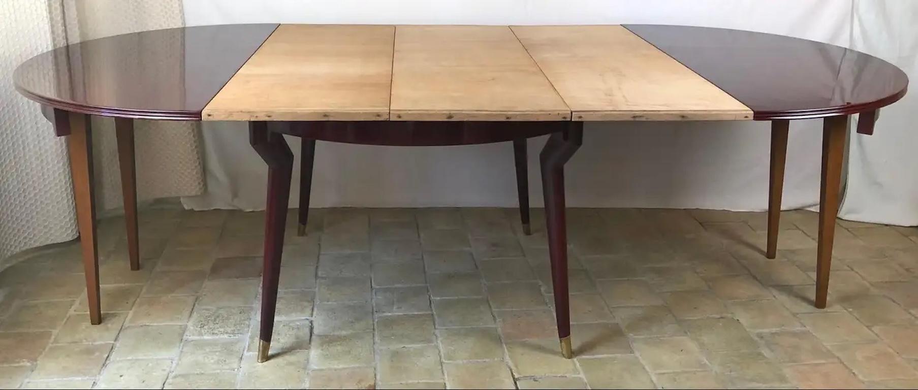 Mid-Century Modern Table de salle à manger italienne extensible attribuée à Gio Ponti en vente