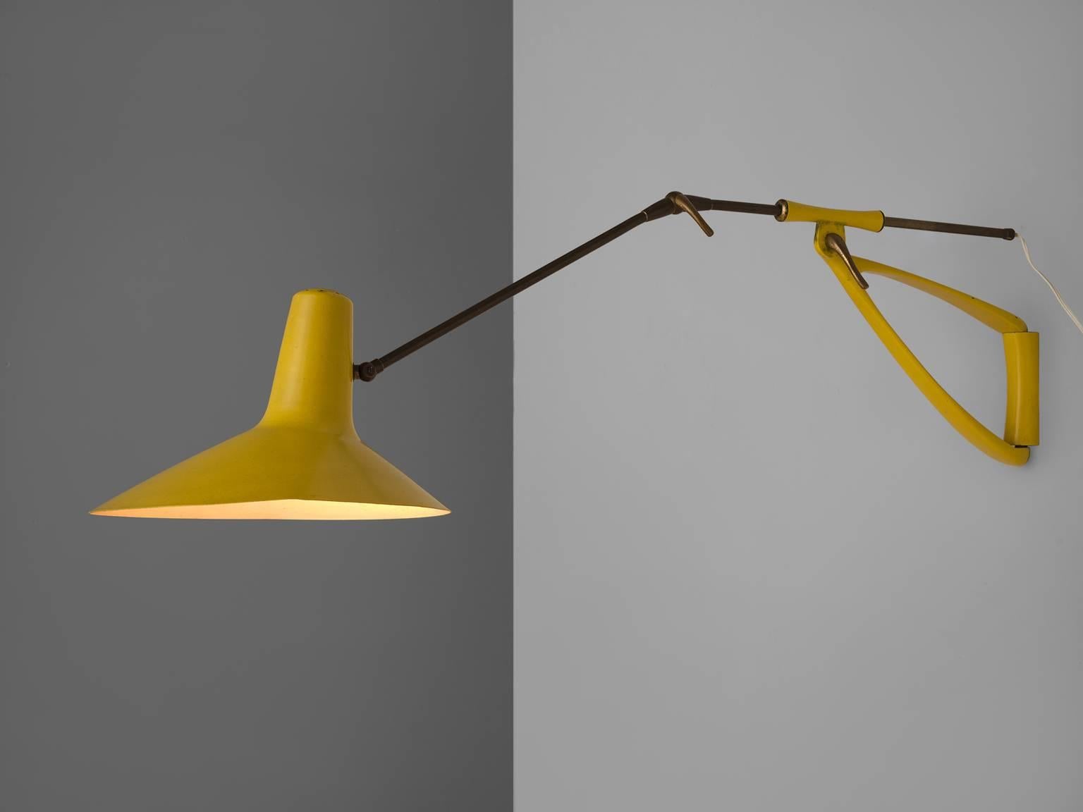 Mid-Century Modern Extendable Italian Lamp in Yellow Metal and Brass