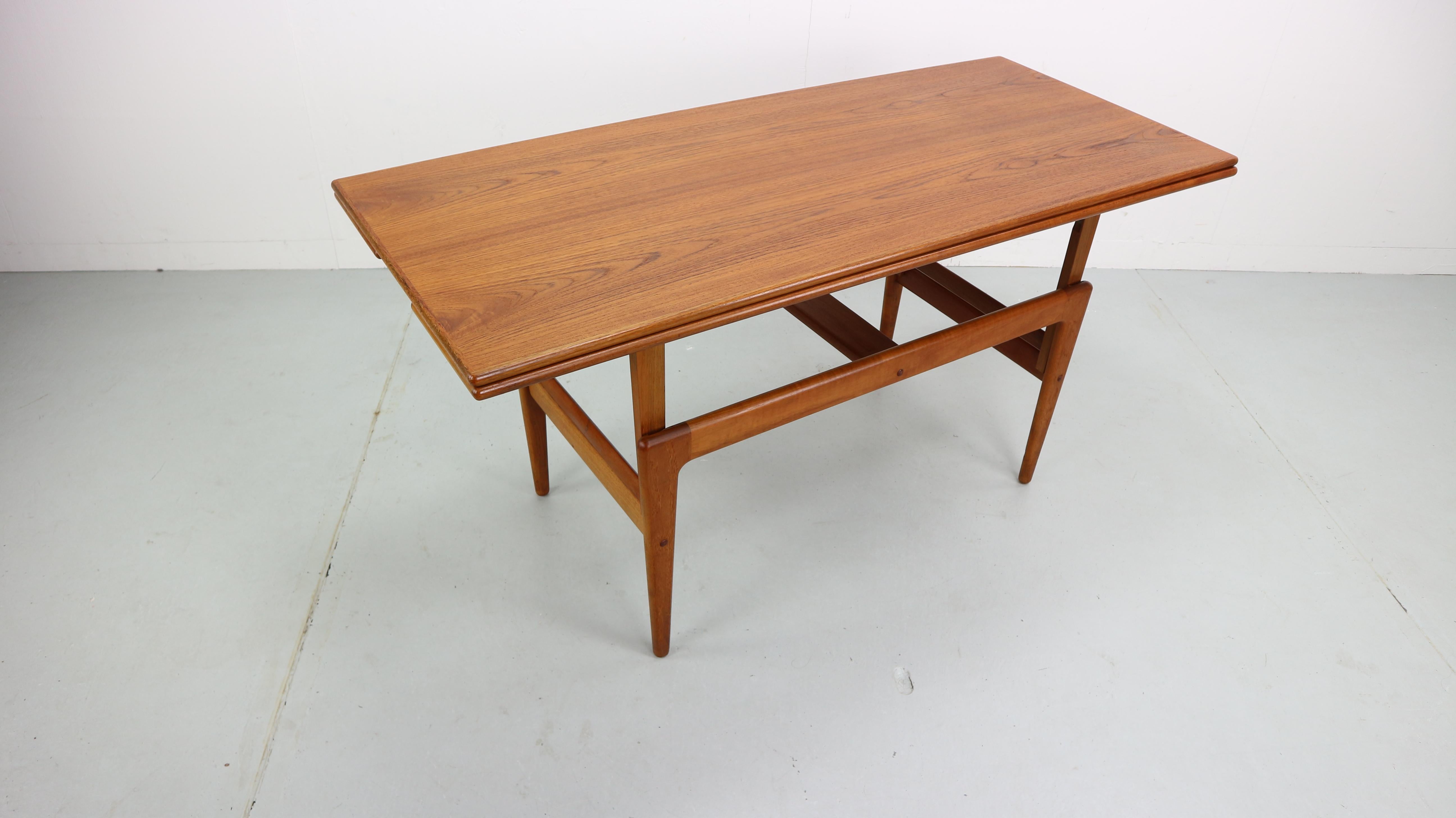 Mid-Century Modern Extendable Kai Kristiansen Elevator Table, Denmark, 1960s