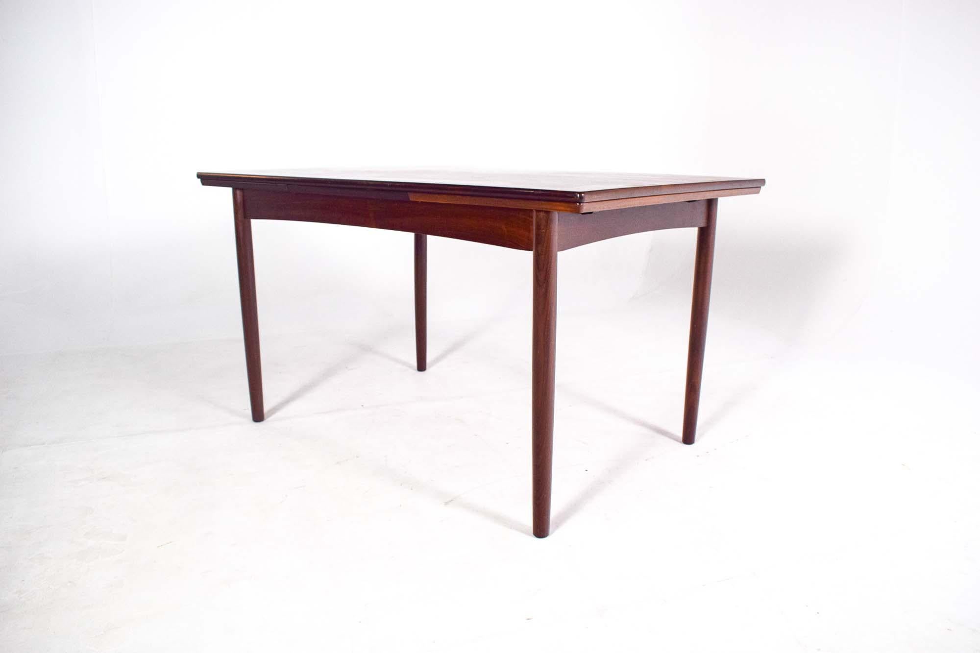 Danish Extendable Mid-Century Modern Rosewood Dining Table For Sale