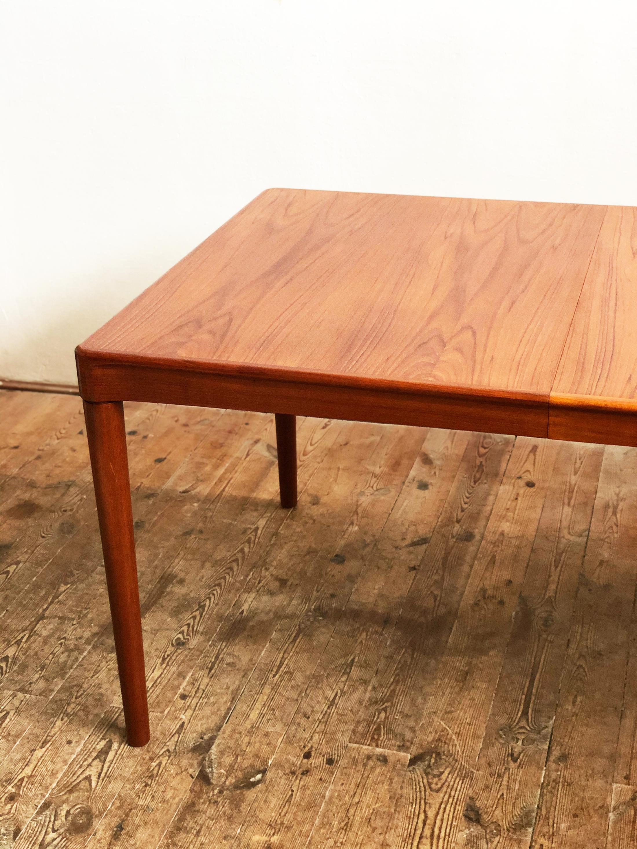 Mid-20th Century Extendable Midcentury Teak Dining Table by H.W. Klein for Bramin, Denmark