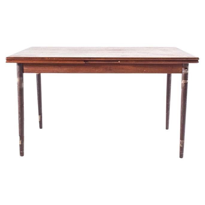 Extendable Mid-Century Teak Dining Table For Sale