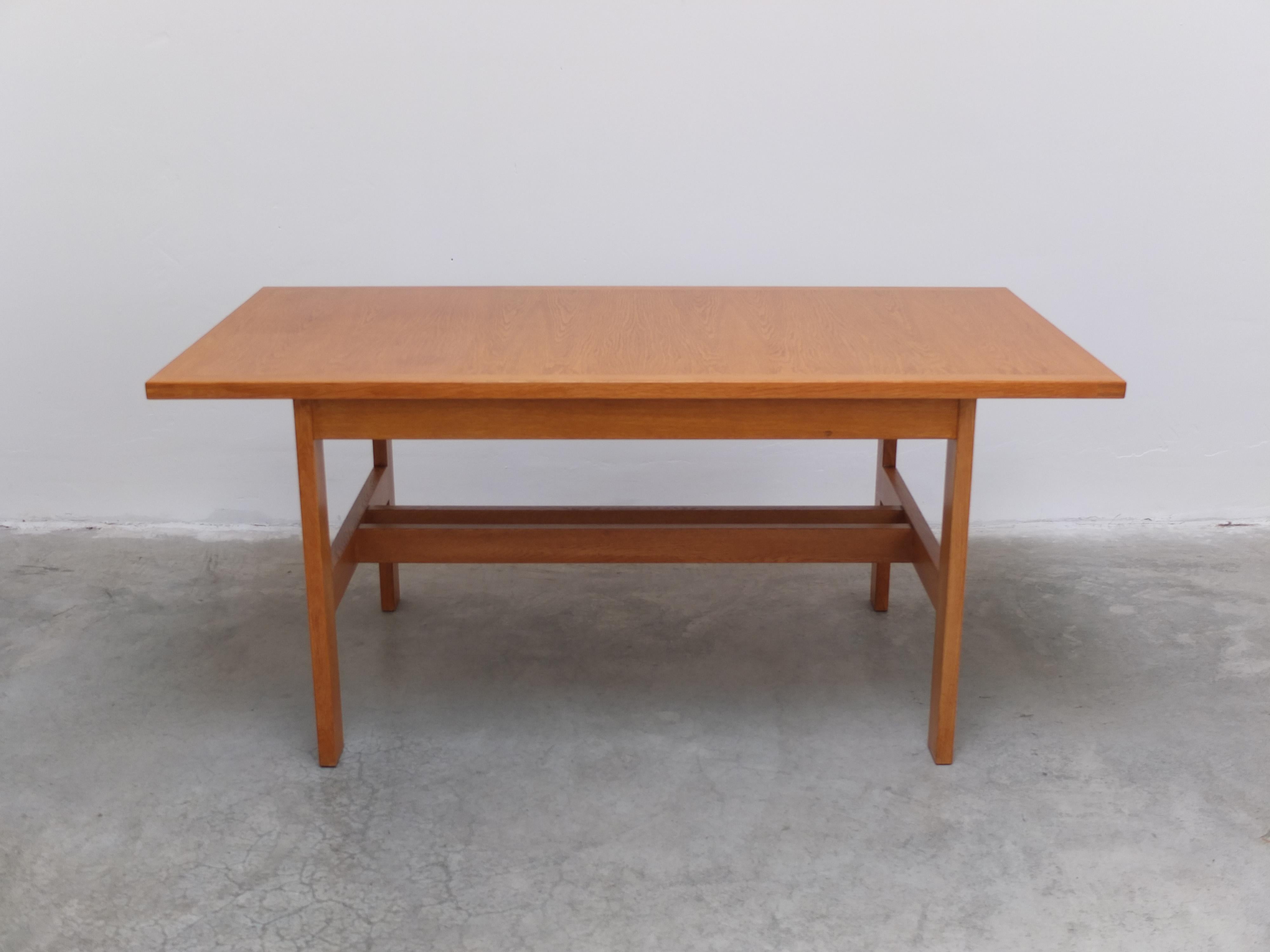 Mid-Century Modern Extendable 'N-Line' Dining Table in Oak by P&J Neirinck, 1960s For Sale