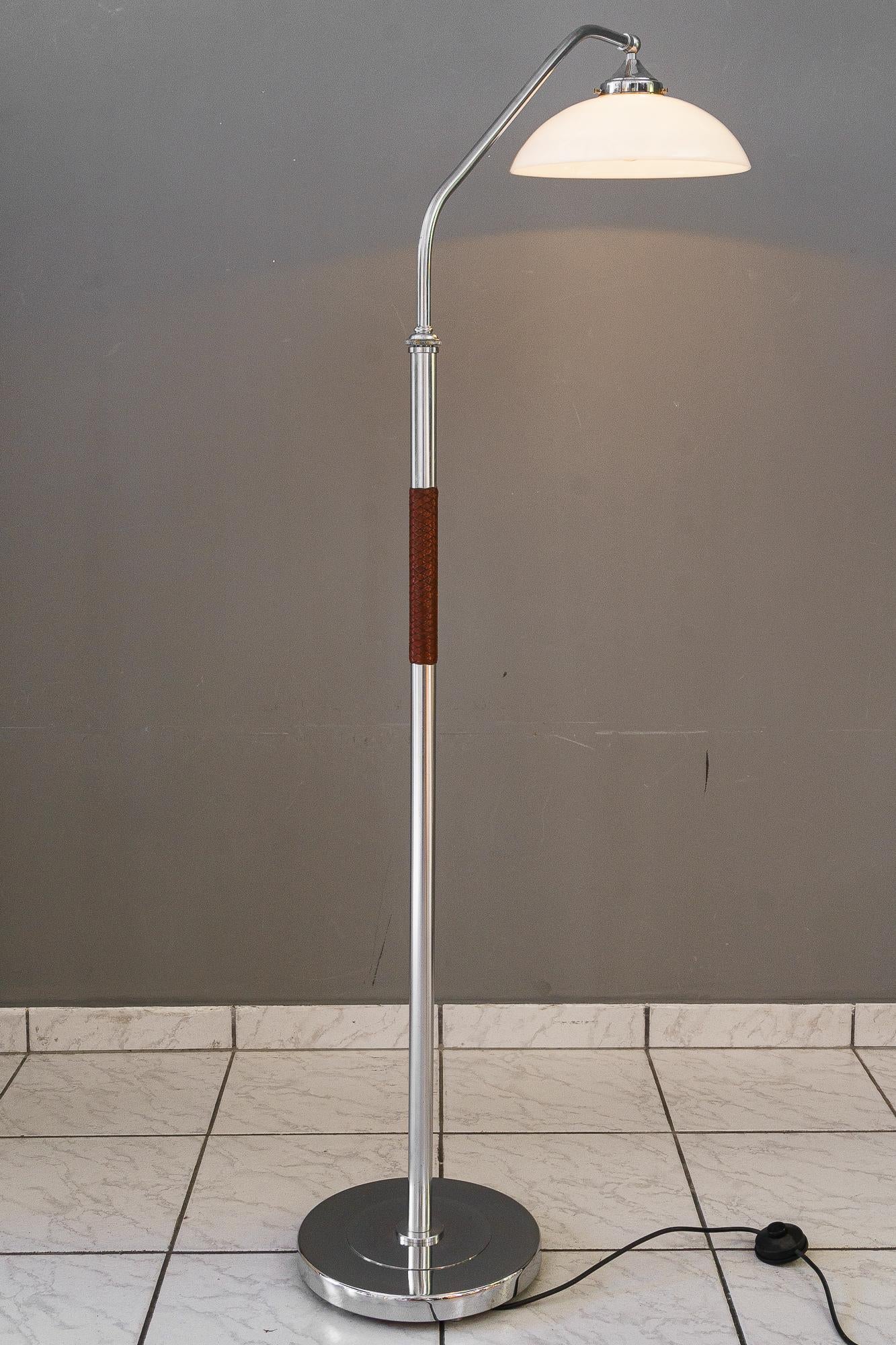 Extendable nickel-plated art deco floor lamp vienna around 1920s For Sale 1