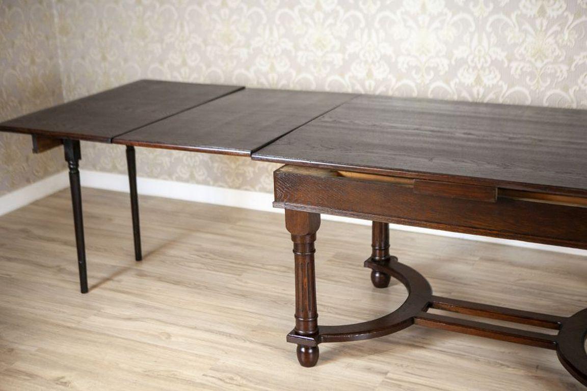 Mesa de comedor extensible de roble de principios del siglo XX en venta 3